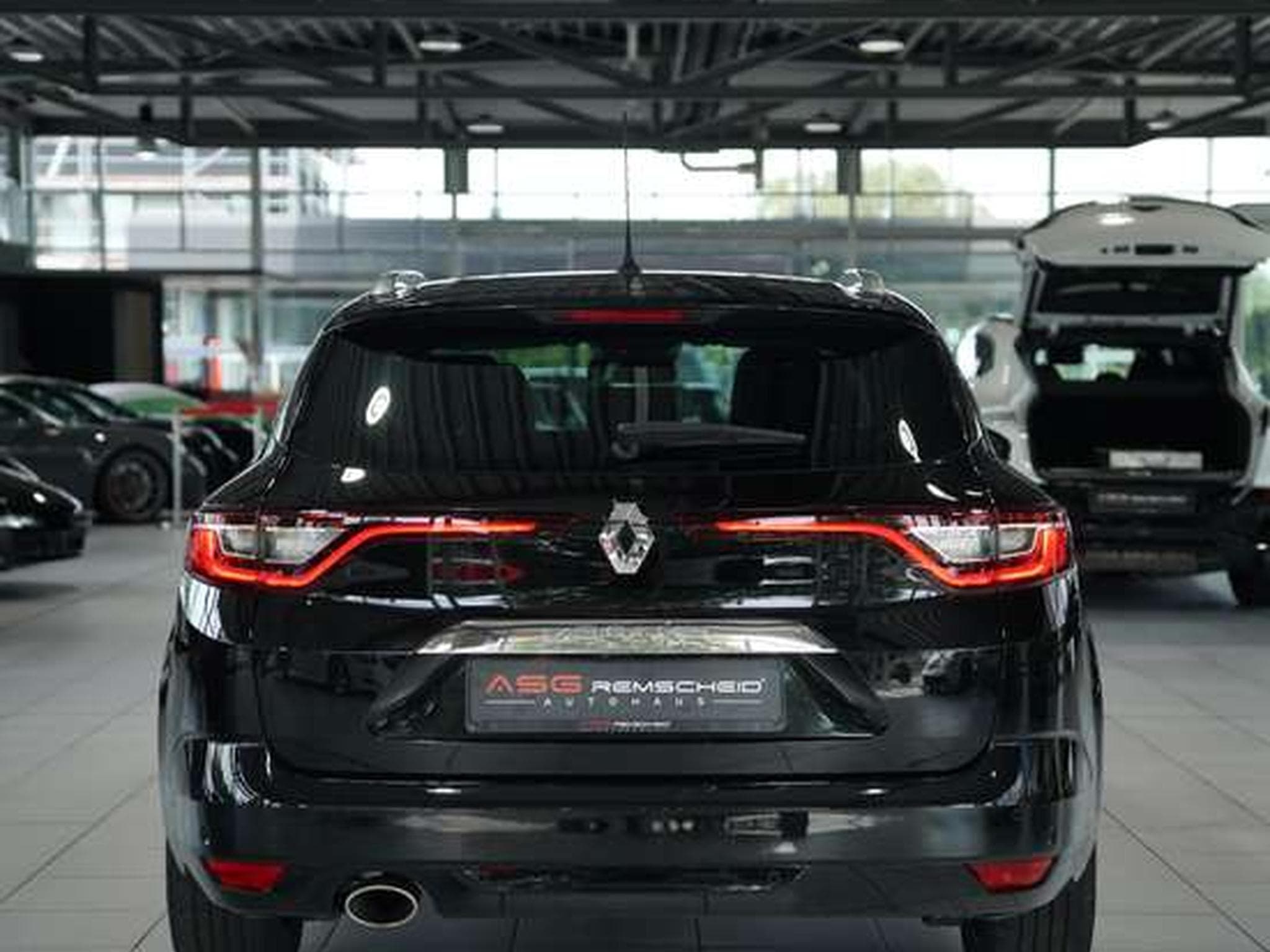 Renault Megane Grandtour Bose Edition Aut *1.HD *Digital (2020) - Photo 10