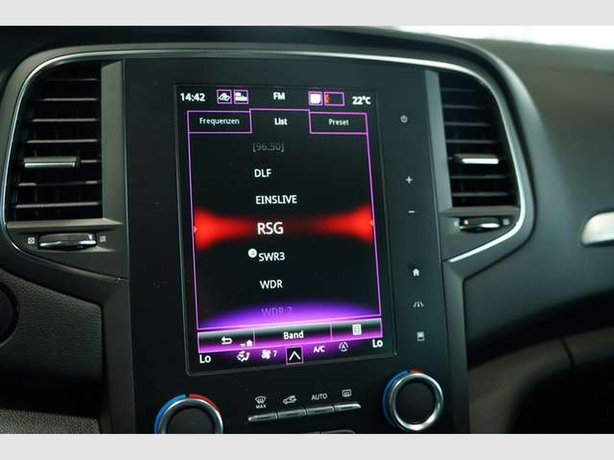 Renault Megane Grandtour Bose Edition Aut *1.HD *Digital (2020) - Photo 38