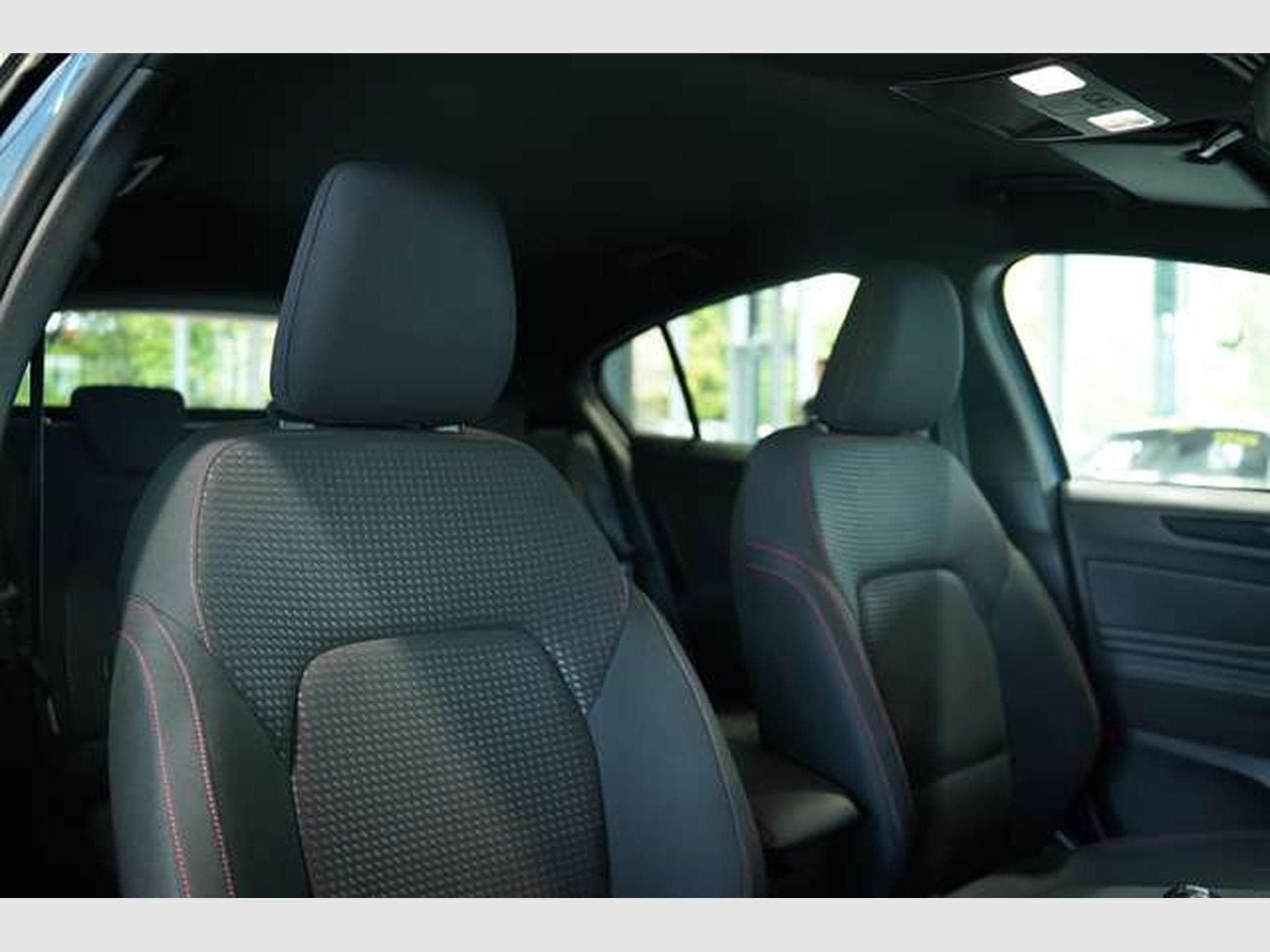 Ford Focus 1.5 EcoBoost ST Line *1.H *18 *Navi *PDC (2019) - Foto 16