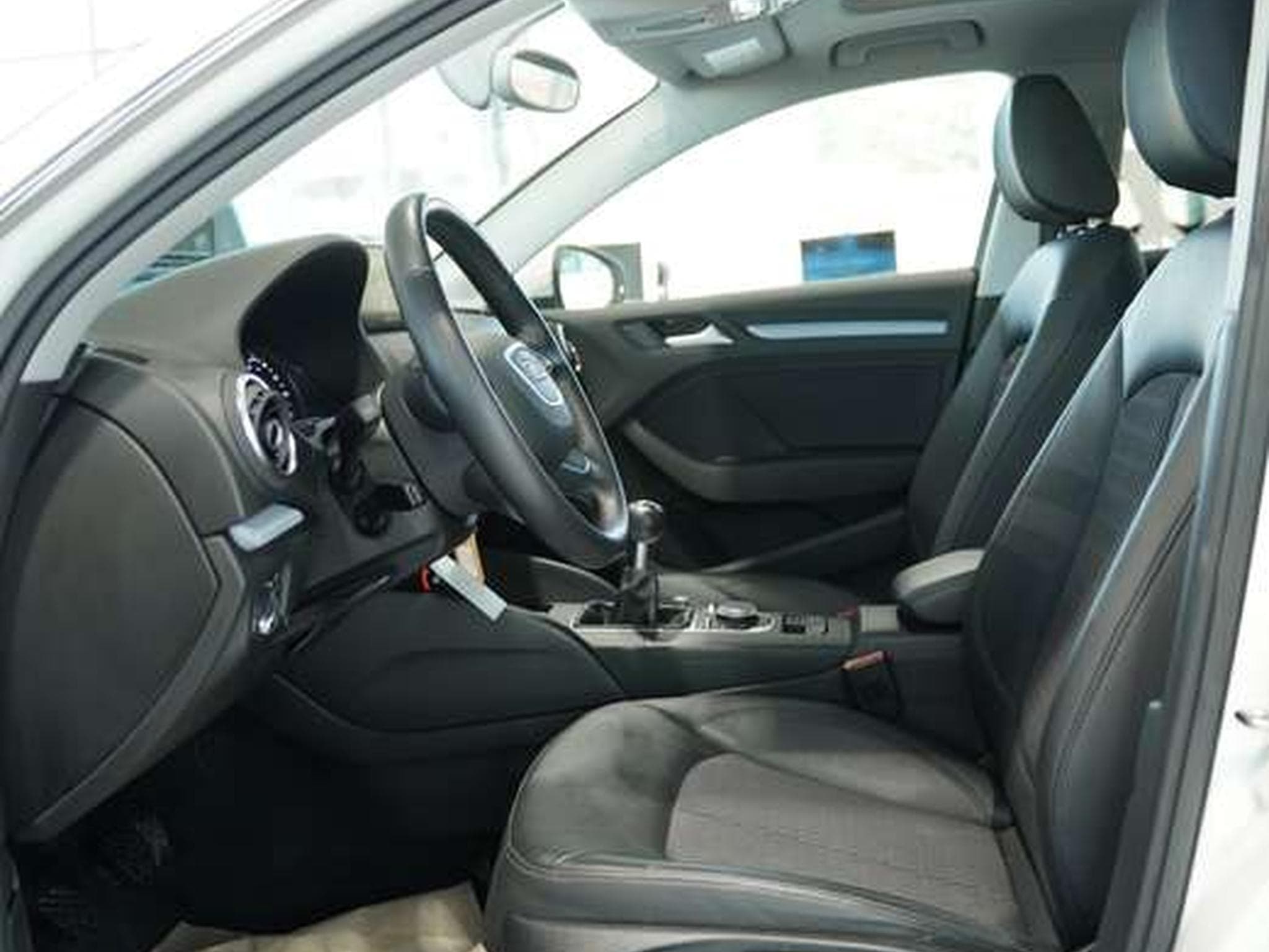 Audi A3 2.0 TDI ambiente quattro *1.Hand *AHK *Pano (2014) - Photo 18
