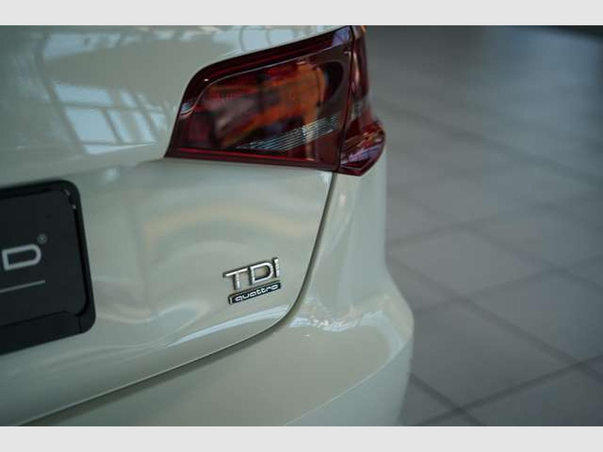 Audi A3 2.0 TDI ambiente quattro *1.Hand *AHK *Pano (2014) - Photo 36