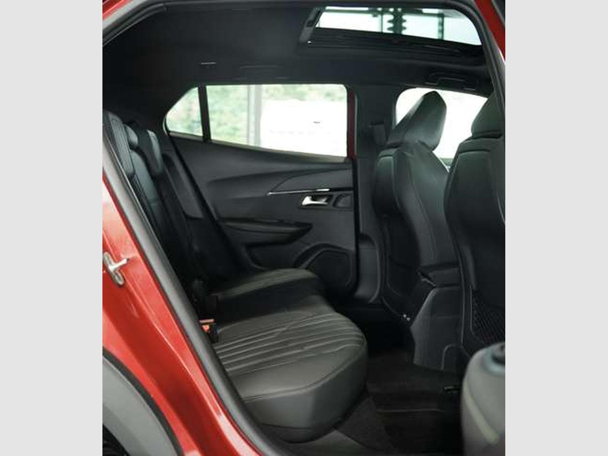 Peugeot 2008 GT 2.Hand *18 *Pano *Kamera *Voll-Leder (2020) - Photo 24
