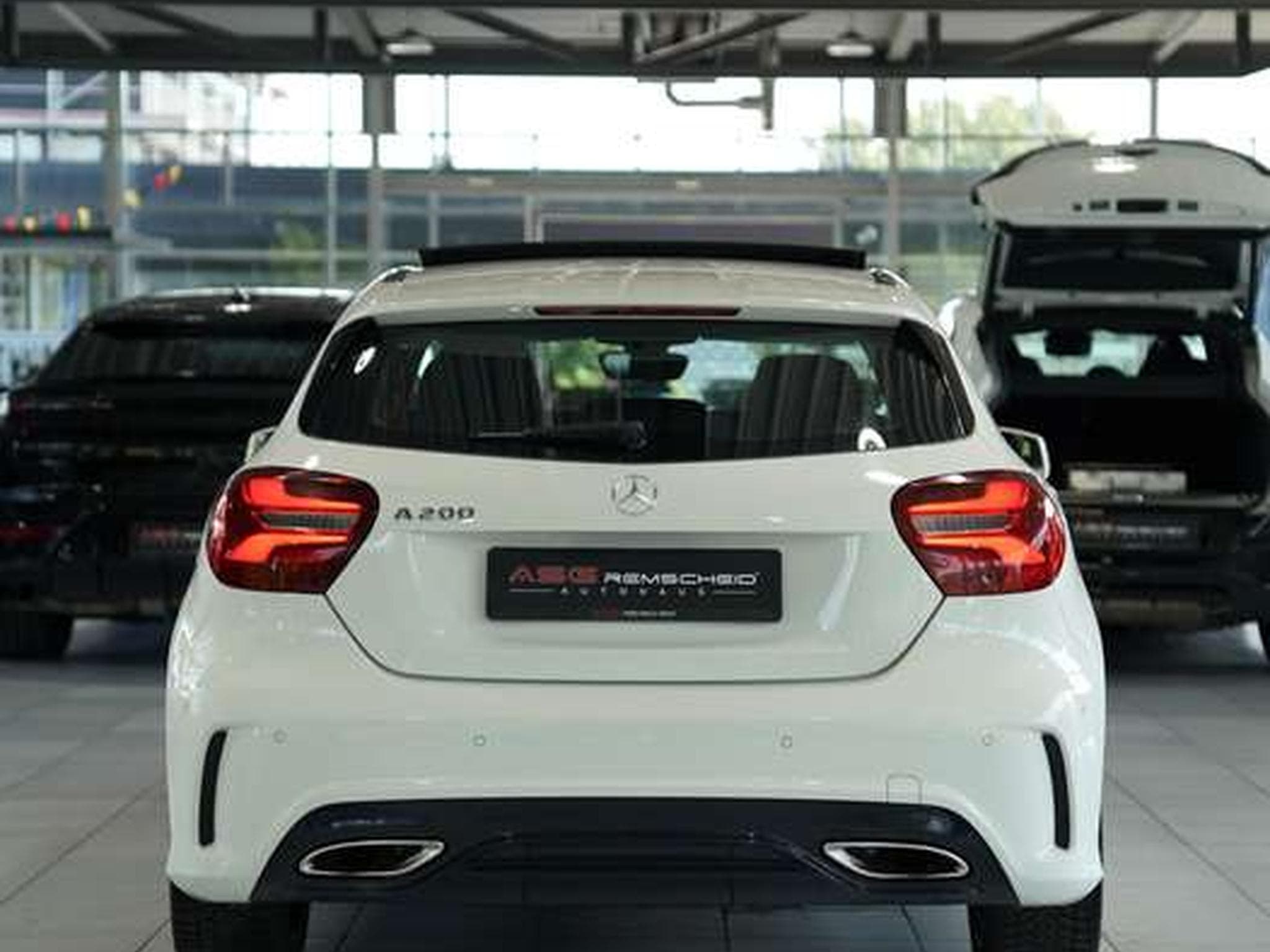 Mercedes A 200 Aut. AMG Line *2.Hand *Pano *LED *Ambiente (2018) - Photo 7