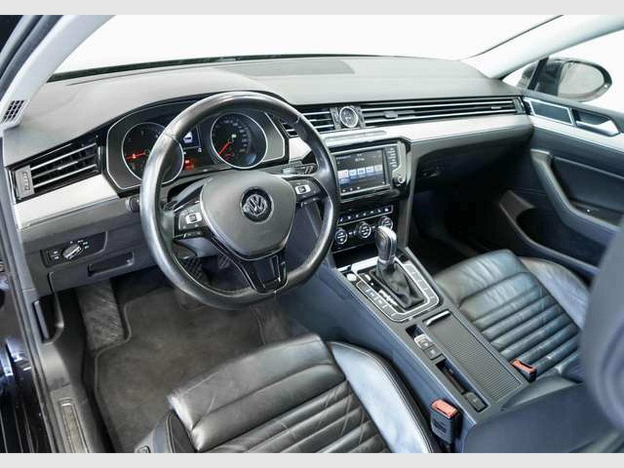 VW Passat Highline 4M DSG *ACC *Navi *Kam (2015) - Photo 12
