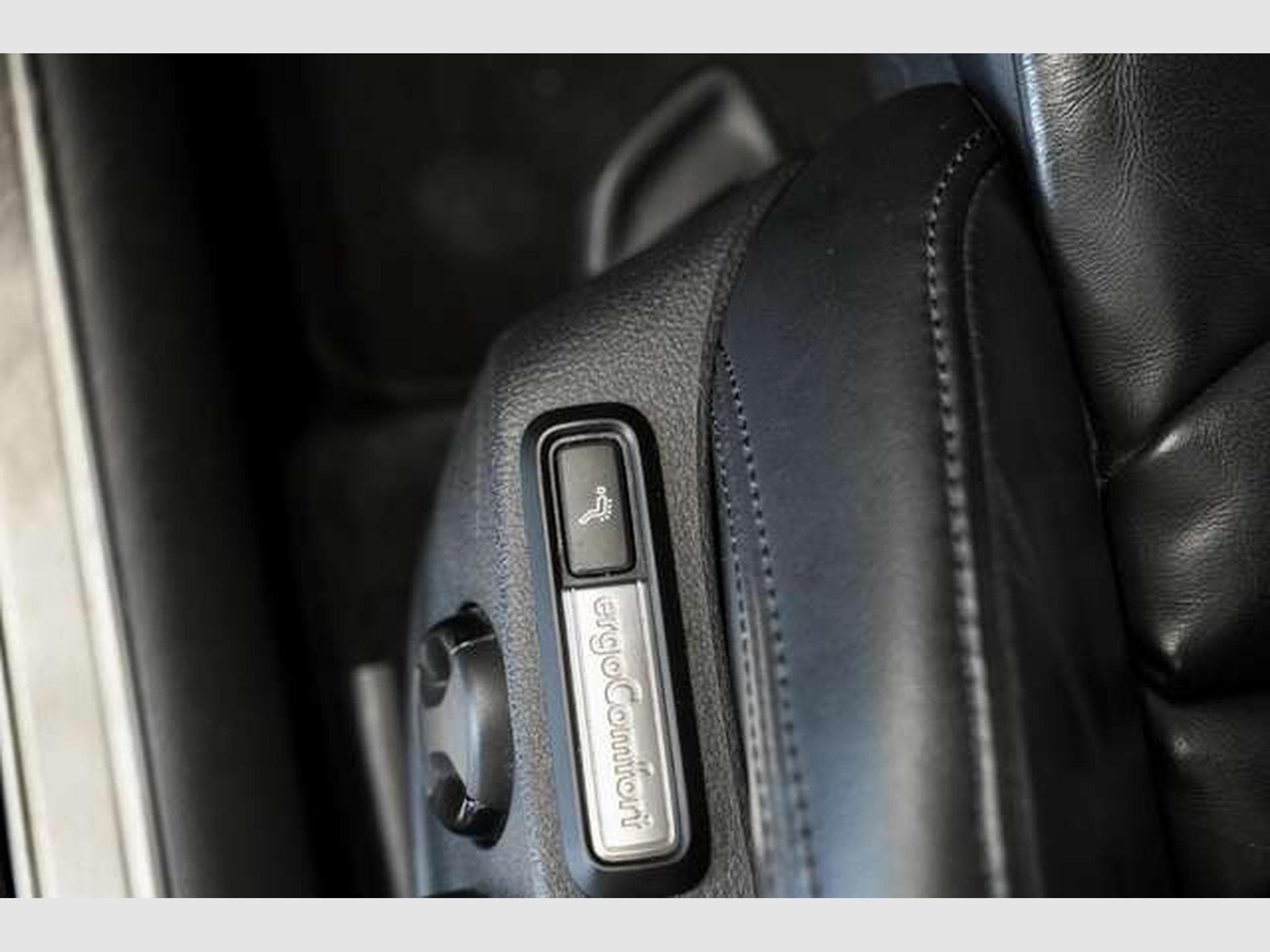 VW Passat Highline 4M DSG *ACC *Navi *Kam (2015) - Photo 17