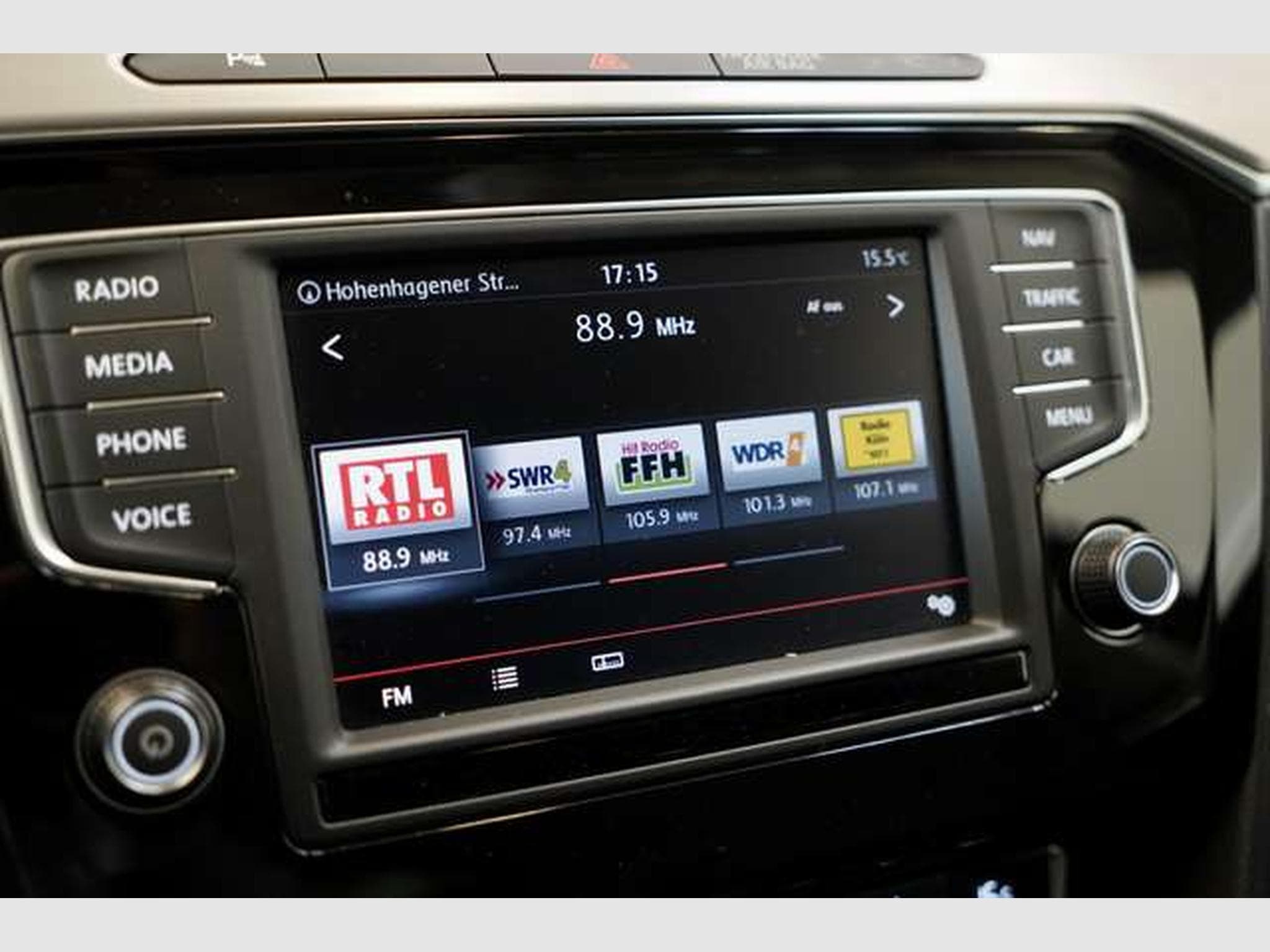 VW Passat Highline 4M DSG *ACC *Navi *Kam (2015) - Photo 25