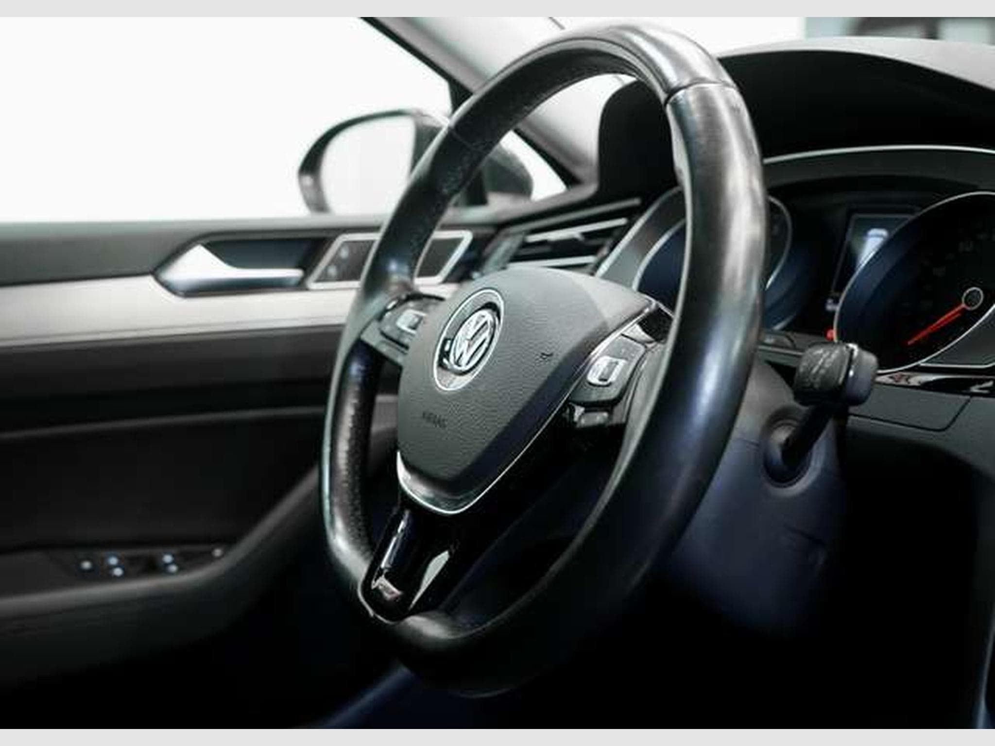 VW Passat Highline 4M DSG *ACC *Navi *Kam (2015) - Photo 9