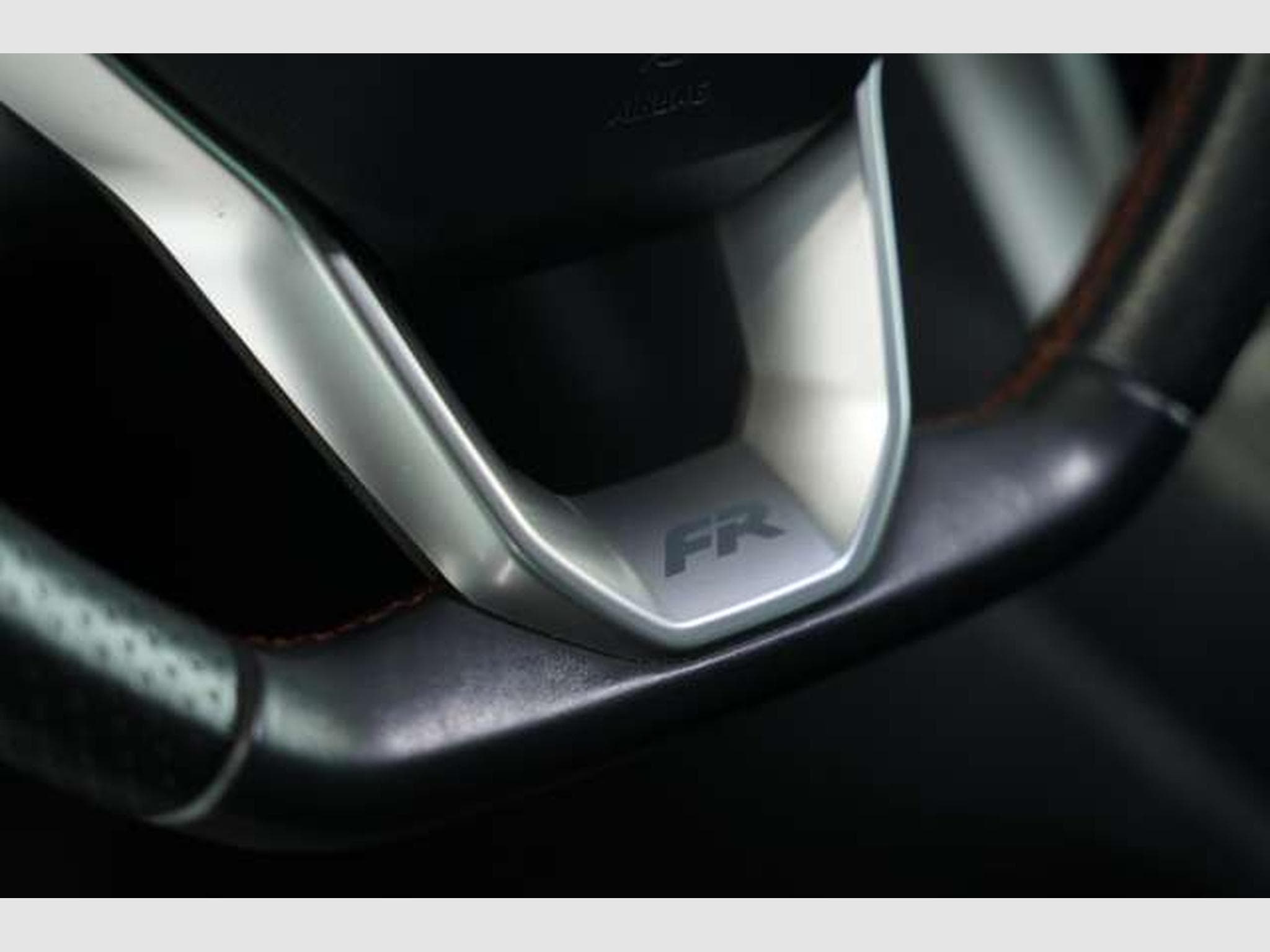 SEAT Leon FR 2.Hand *18 *Digital *Kamera *CarPlay (2020) - Photo 30