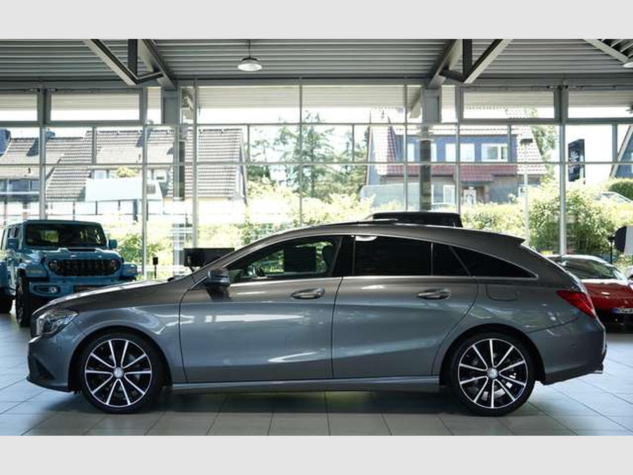 Mercedes CLA 200 2.H *Pano *H&K*Memory*ACC (2015) - Foto 17
