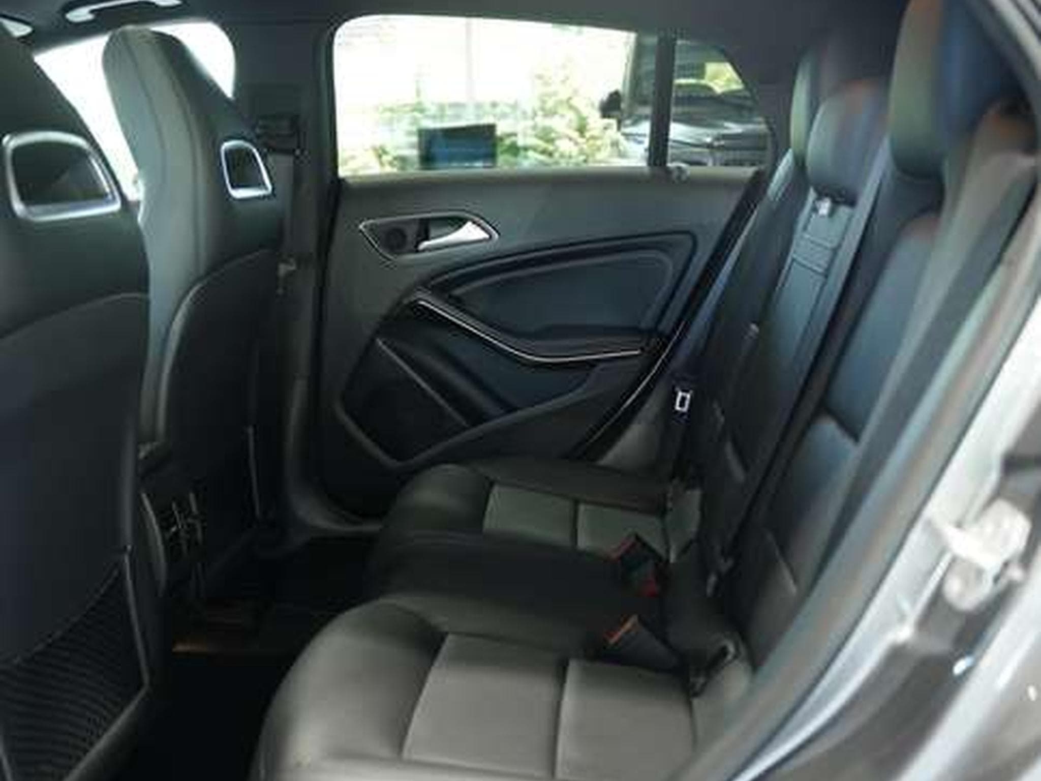 Mercedes CLA 200 2.H *Pano *H&K*Memory*ACC (2015) - Foto 25