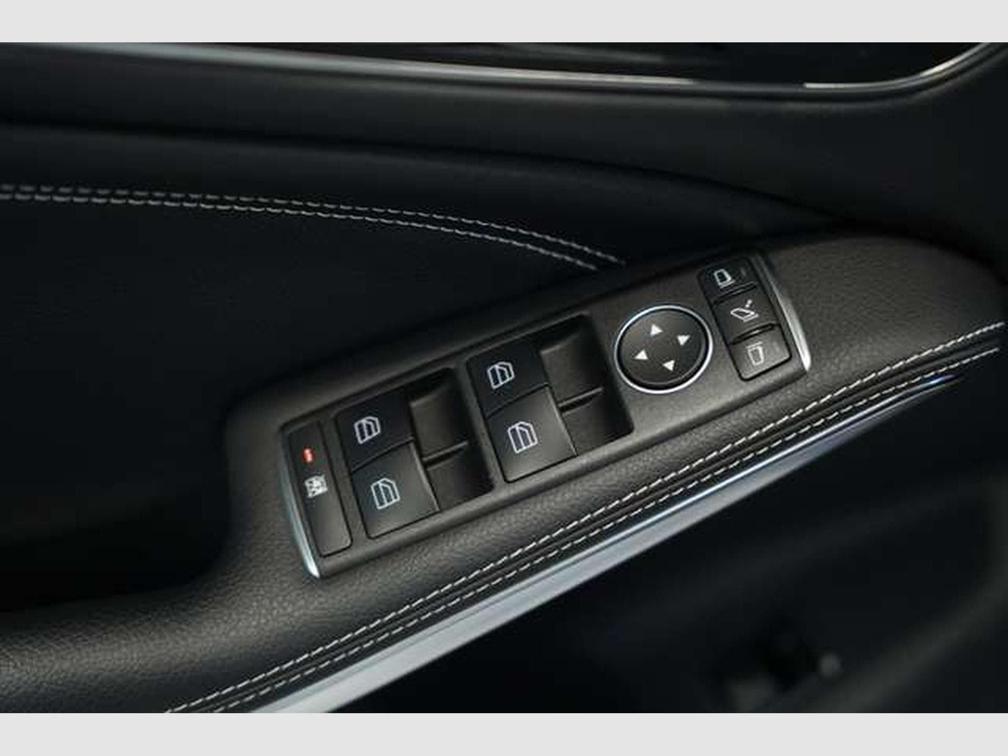 Mercedes CLA 200 2.H *Pano *H&K*Memory*ACC (2015) - Foto 29