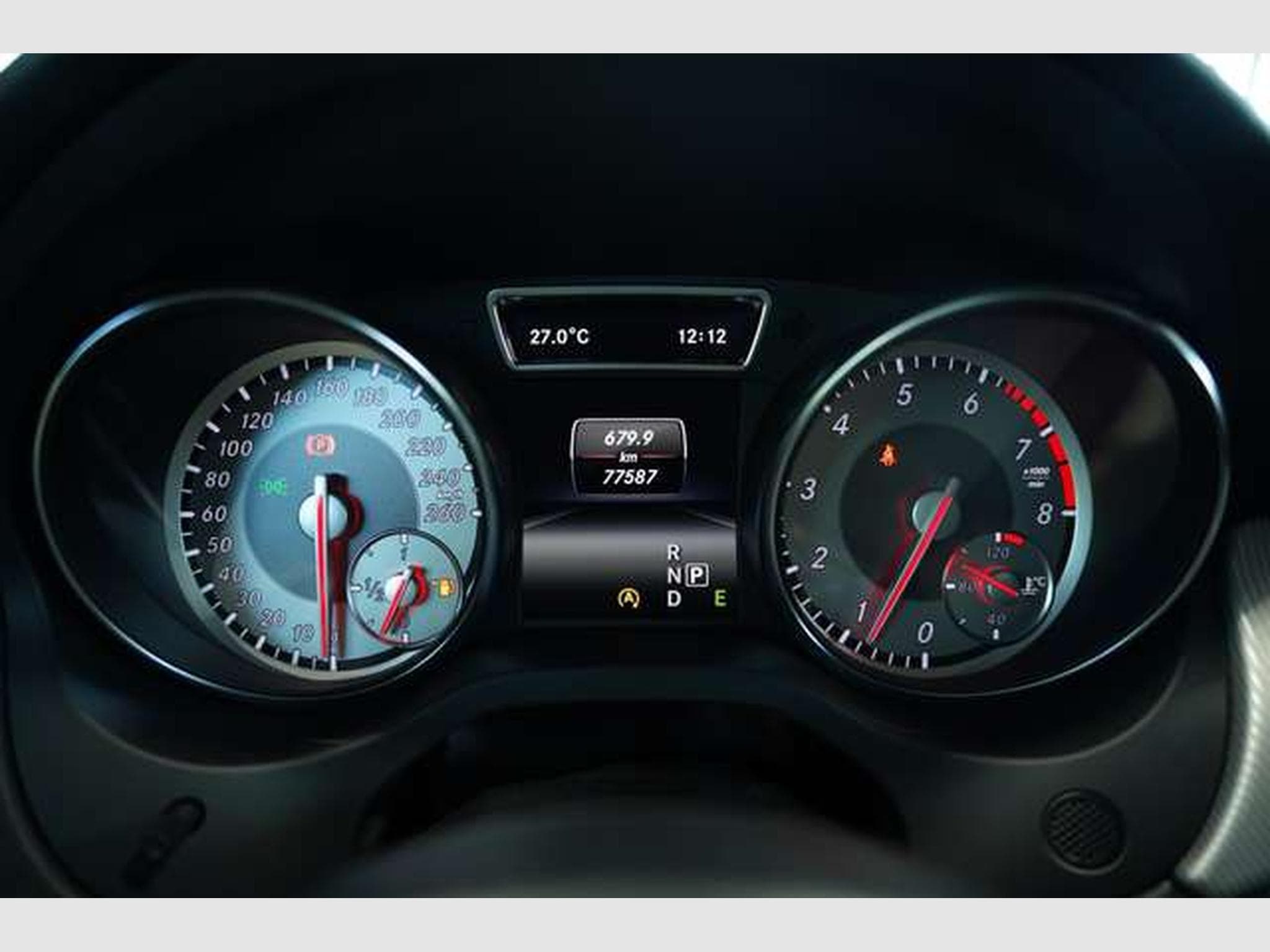 Mercedes CLA 200 2.H *Pano *H&K*Memory*ACC (2015) - Foto 39