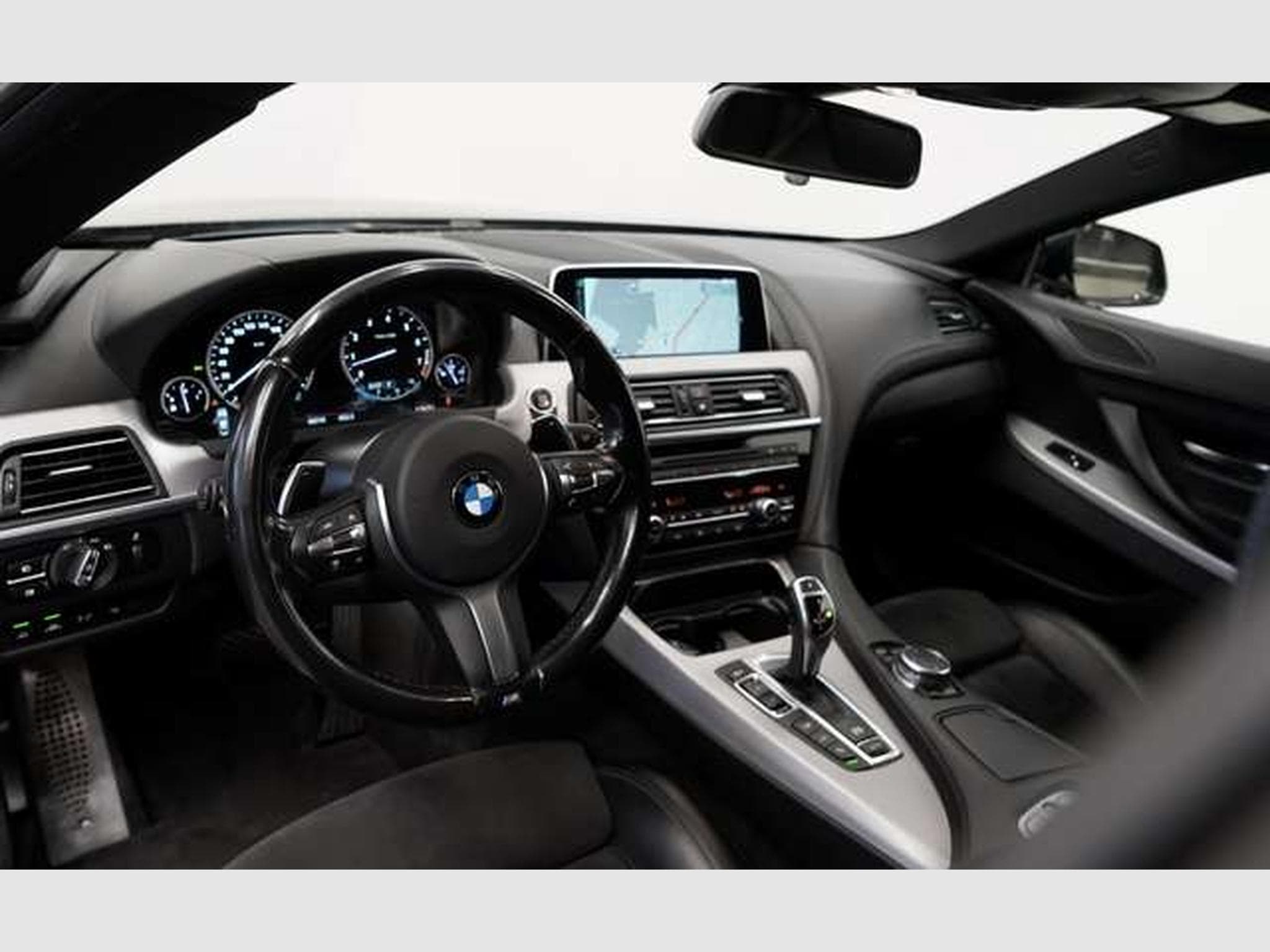 BMW 640 i xD *M Sportpaket *KettenProblem (2015) - Photo 15