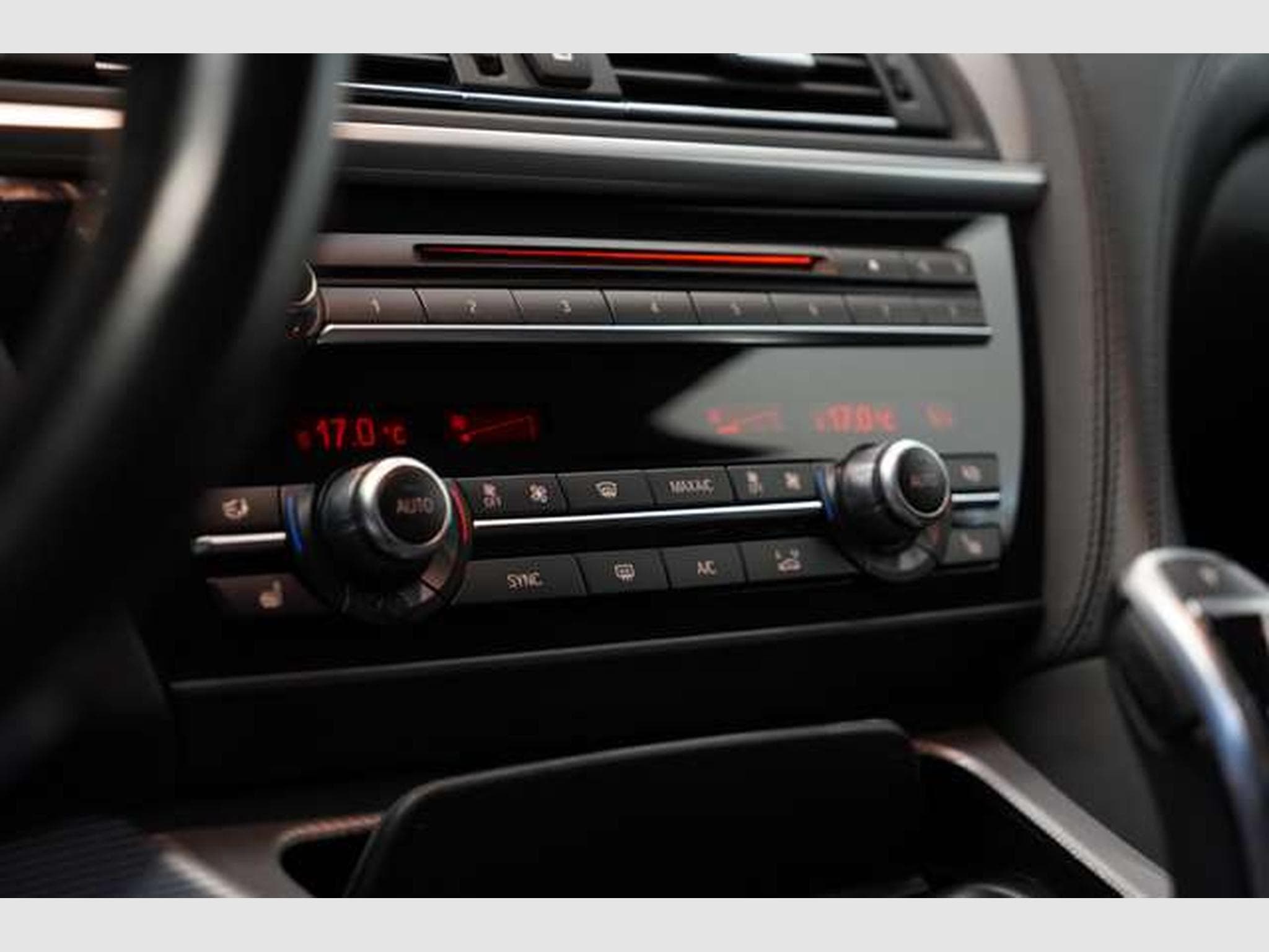 BMW 640 i xD *M Sportpaket *KettenProblem (2015) - Photo 19