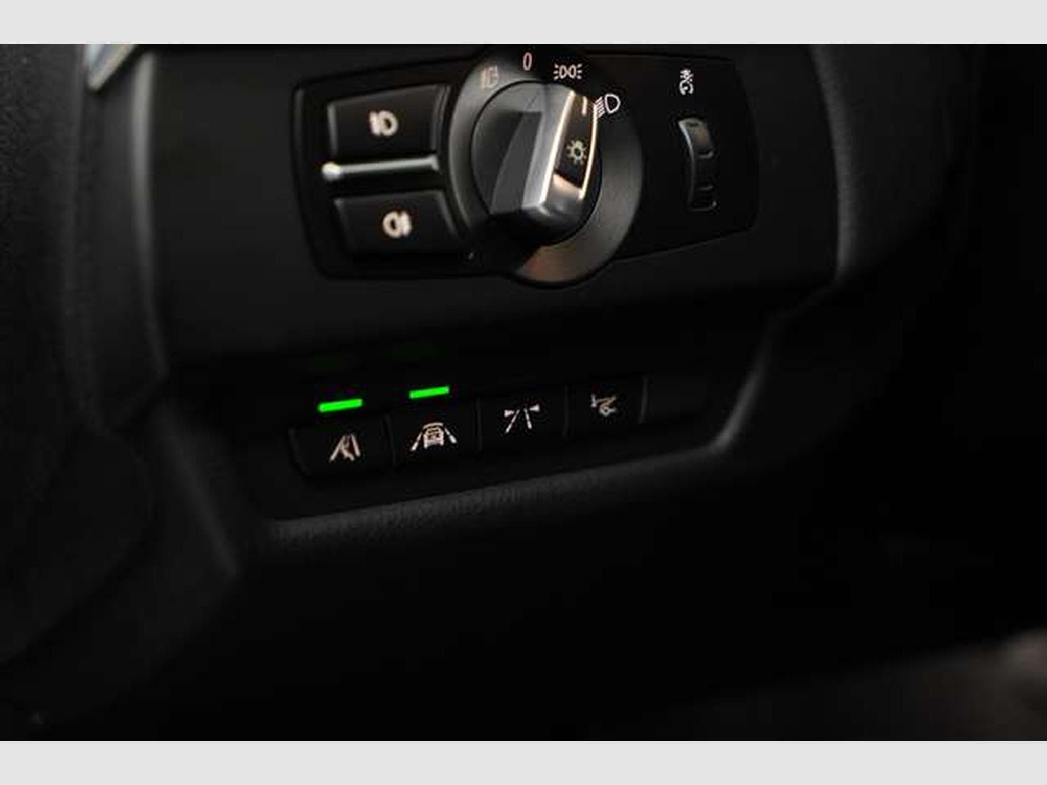 BMW 640 i xD *M Sportpaket *KettenProblem (2015) - Photo 20