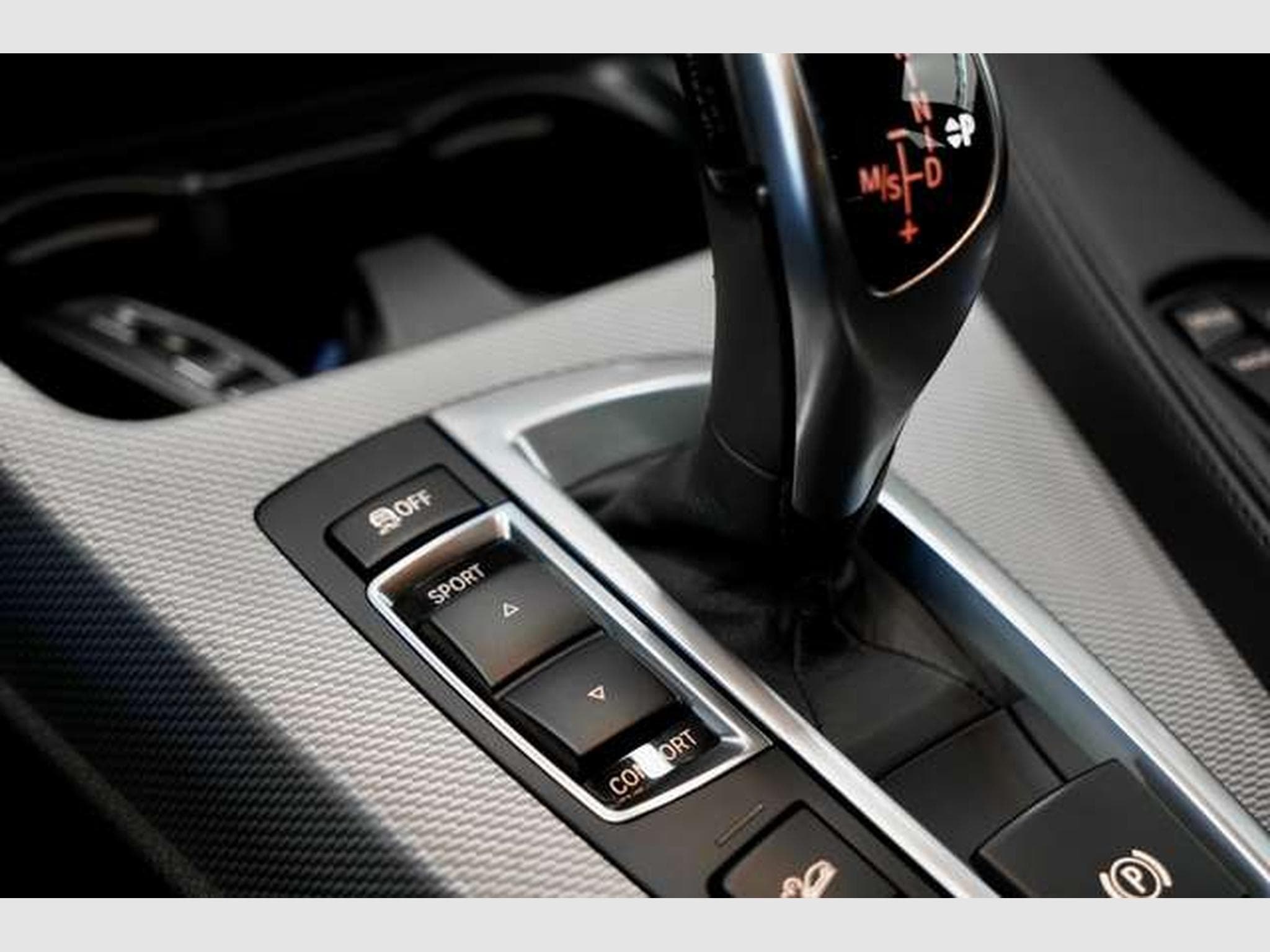 BMW 640 i xD *M Sportpaket *KettenProblem (2015) - Photo 23