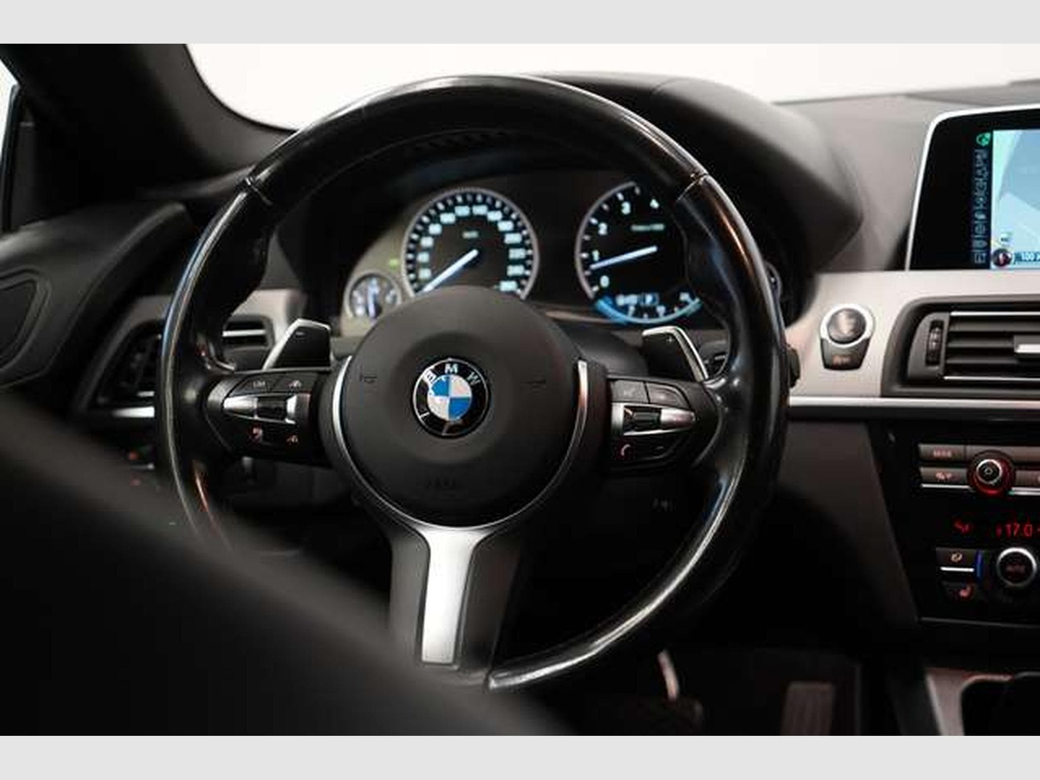 BMW 640 i xD *M Sportpaket *KettenProblem (2015) - Photo 26