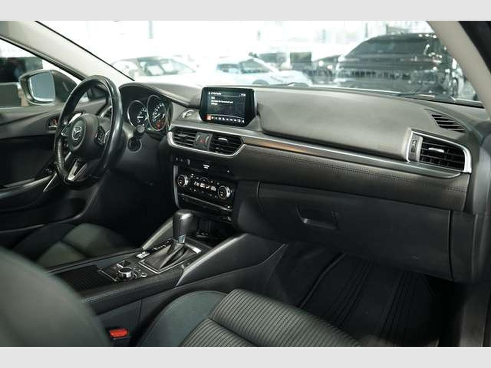 Mazda 6 Center-Line Automatik *Tempomat *H-UP (2018) - Photo 16