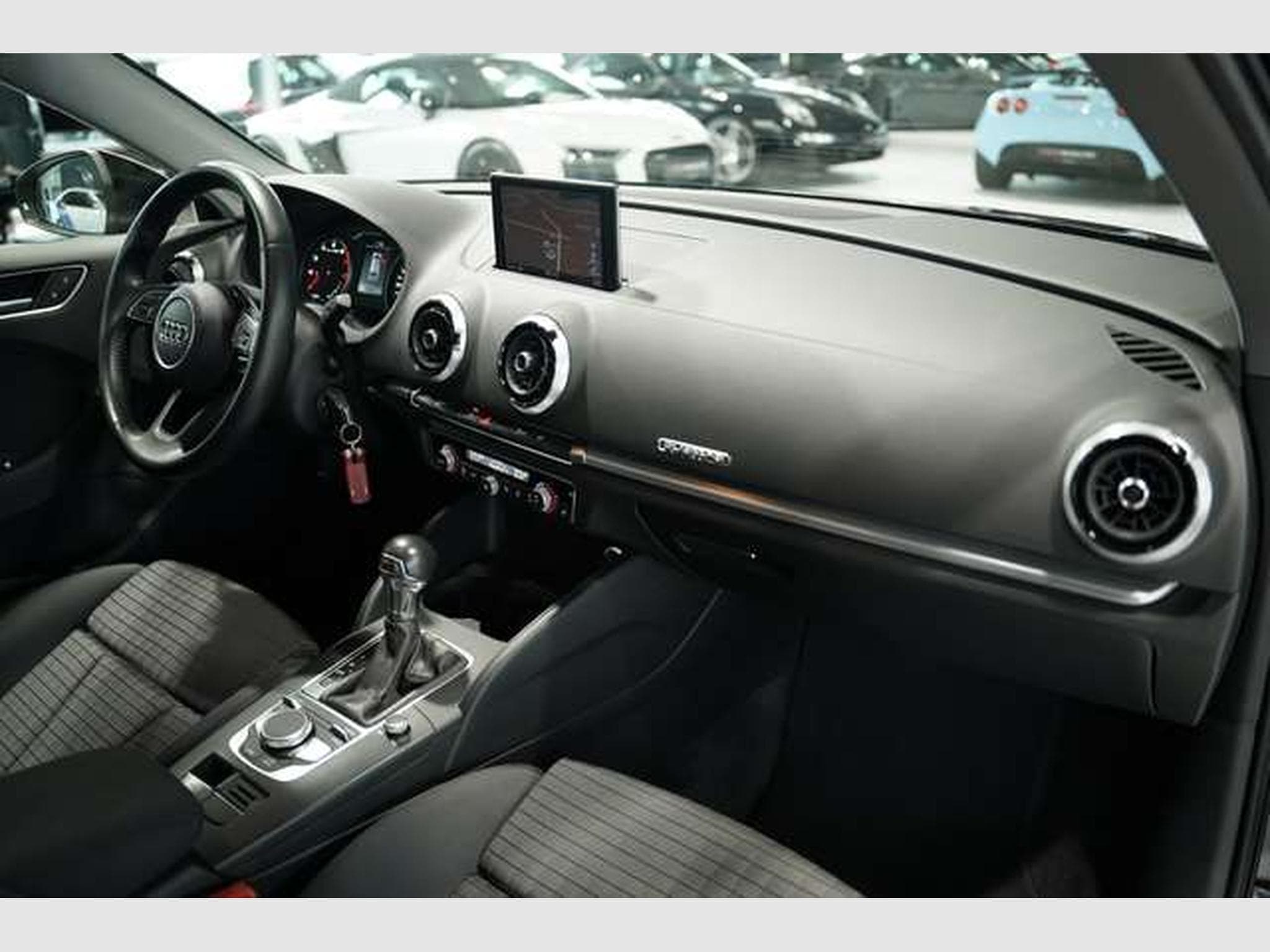 Audi A3 q Sportback 2.0 TFSI S-Tr. *1.H *ACC*Pano*PDC (2019) - Photo 17