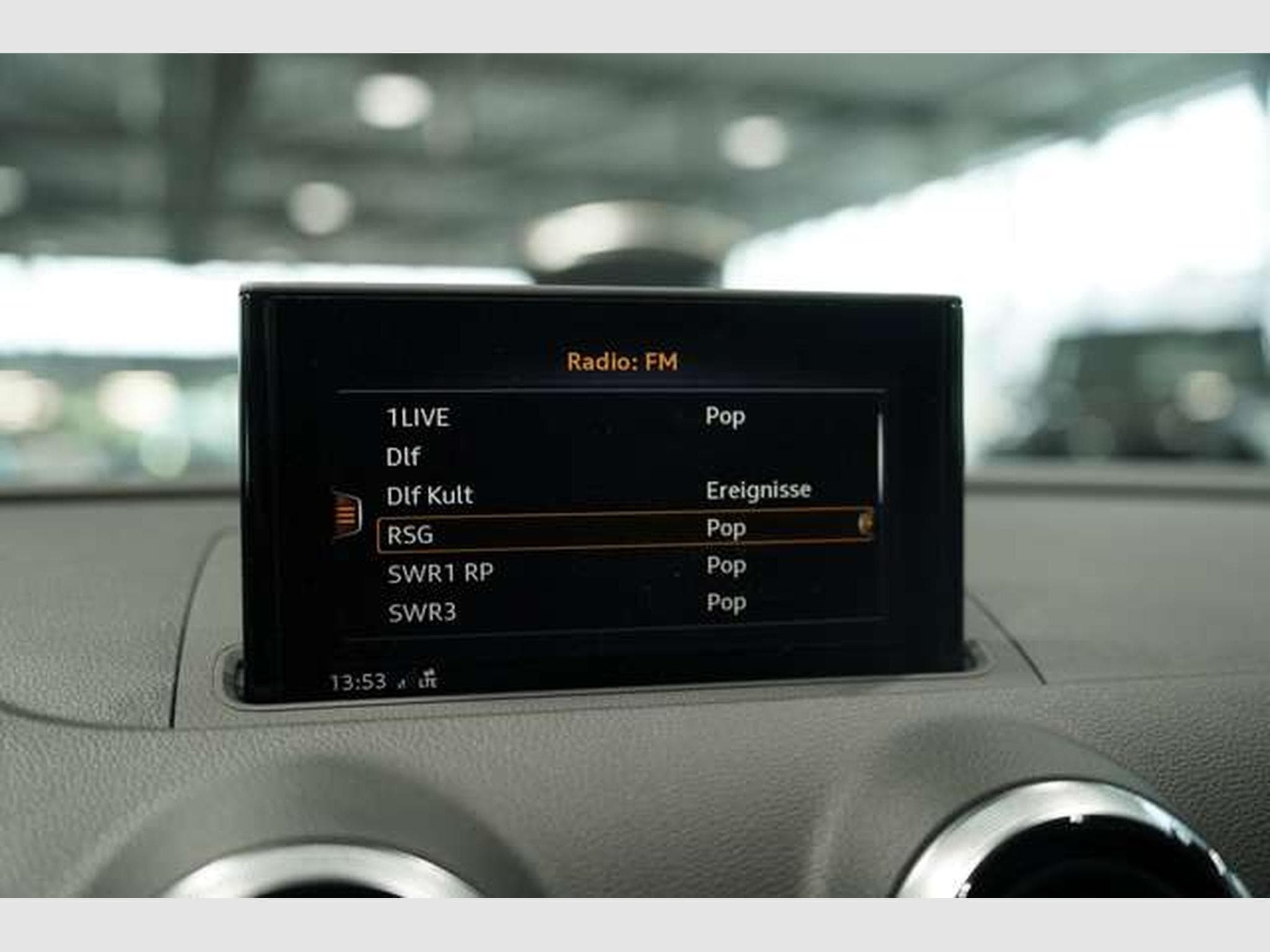 Audi A3 q Sportback 2.0 TFSI S-Tr. *1.H *ACC*Pano*PDC (2019) - Photo 35