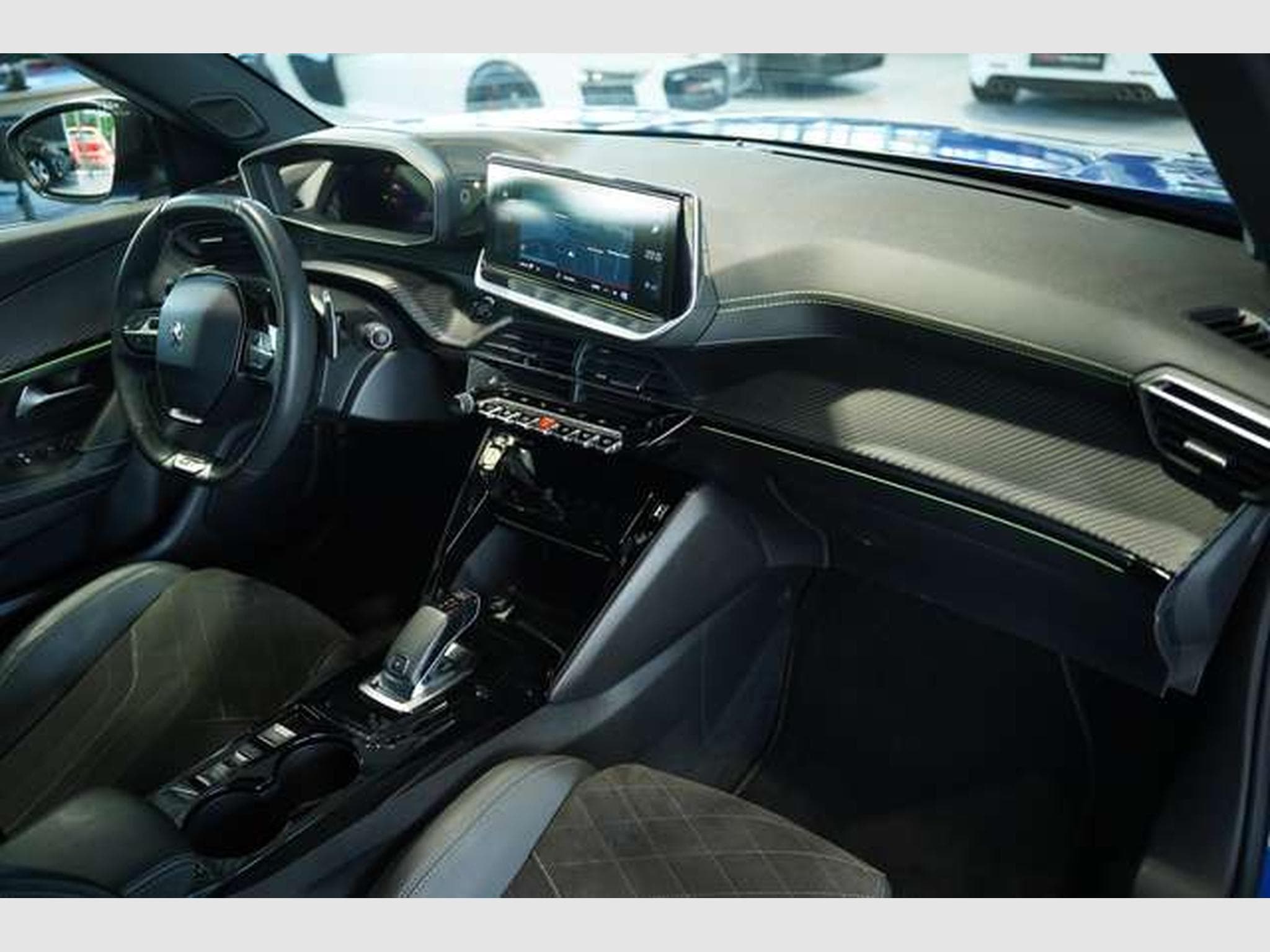 Peugeot 2008 GT *18 Zoll *ACC *Digital *Kamera (2020) - Photo 18