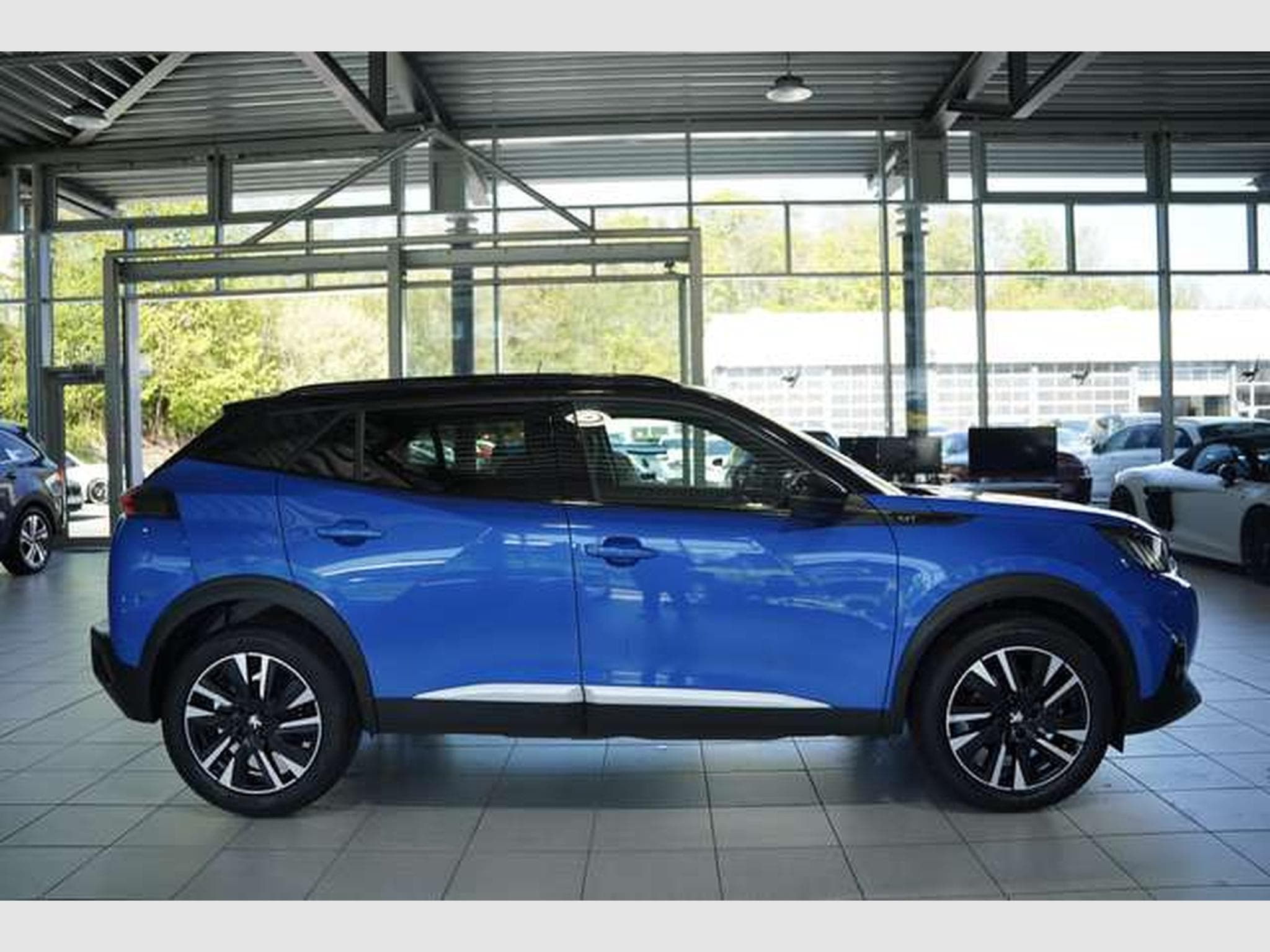 Peugeot 2008 GT *18 Zoll *ACC *Digital *Kamera (2020) - Photo 6
