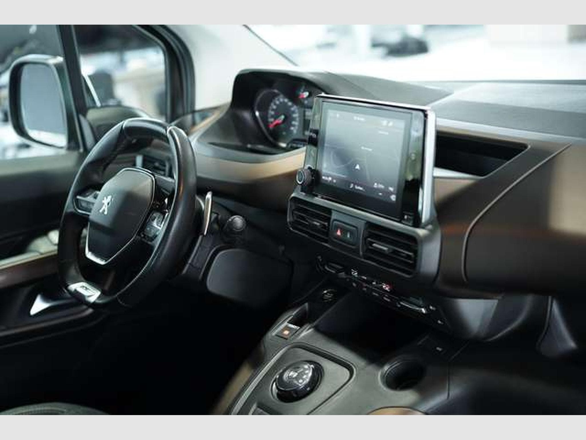 Peugeot Rifter GT Line Automatik *1.Hand *360° *Navi * (2020) - Photo 20