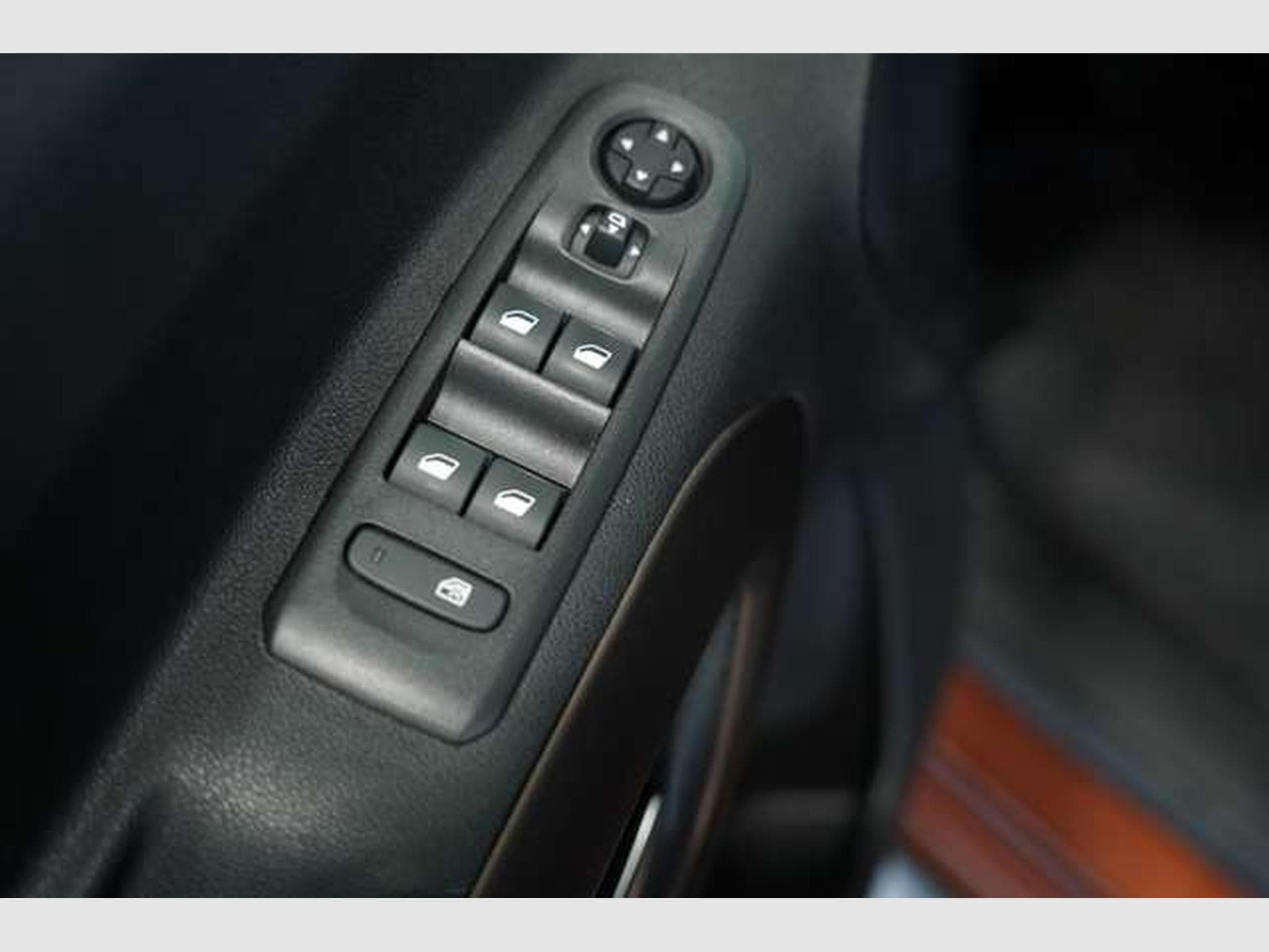Peugeot Rifter GT Line Automatik *1.Hand *360° *Navi * (2020) - Photo 28