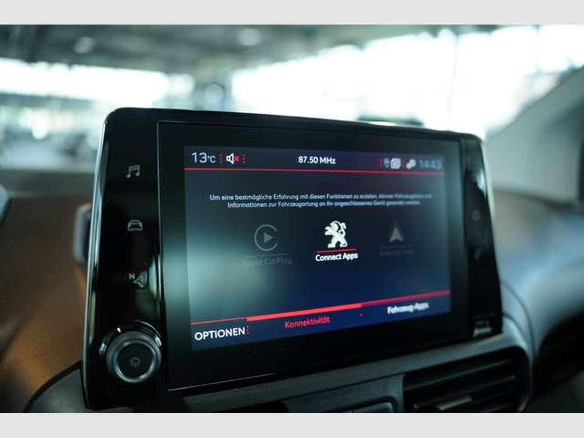 Peugeot Rifter GT Line Automatik *1.Hand *360° *Navi * (2020) - Photo 36