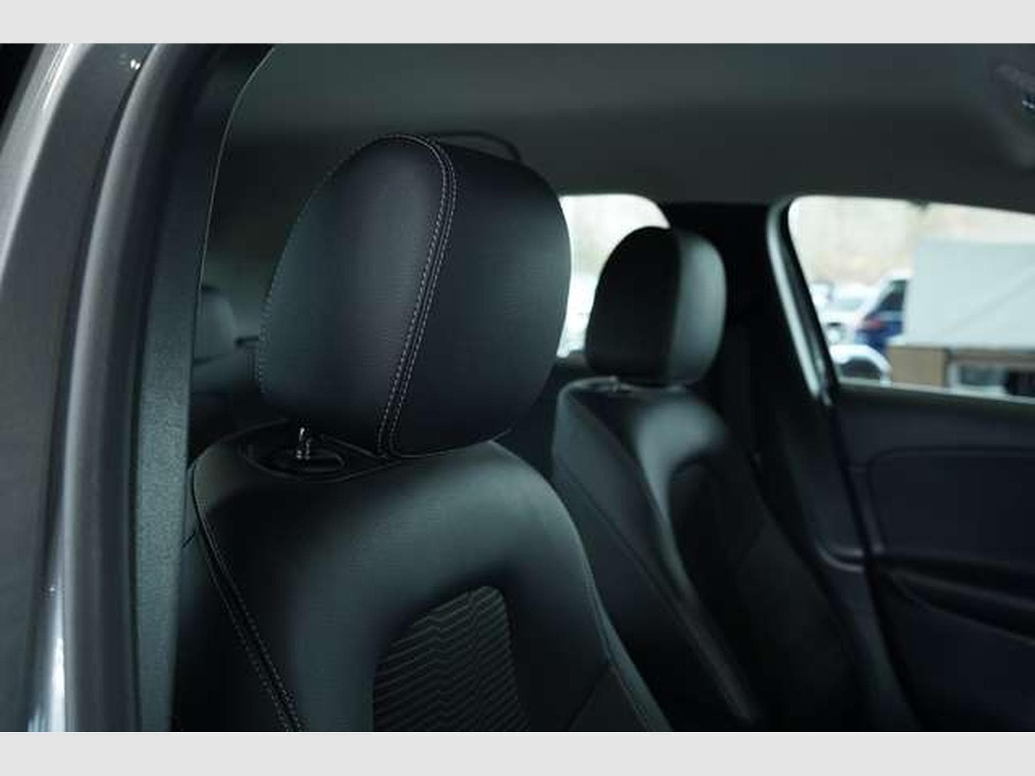 Mercedes A 180 DCT Progressive *AHK *Navi *Business-Paket (2020) - Photo 8