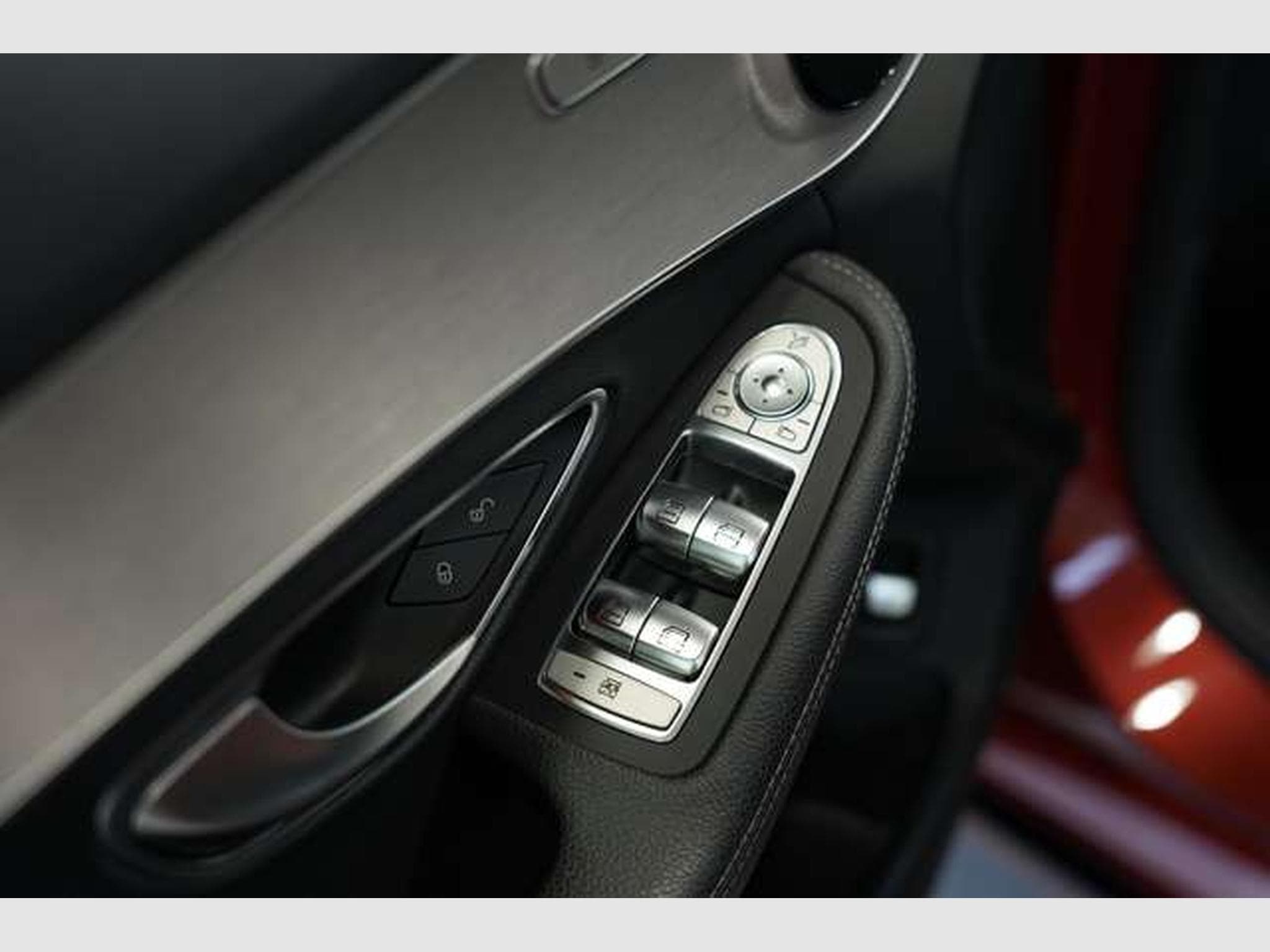 Mercedes C 180 CGI T Avantgarde *2.H *Night *Business-P (2019) - Photo 23