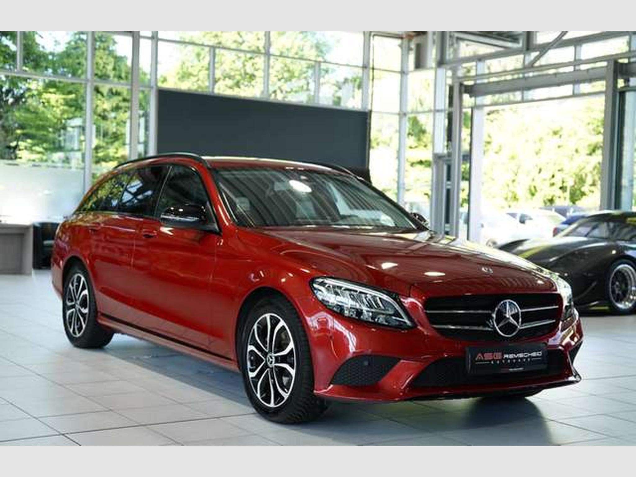 Mercedes C 180 CGI T Avantgarde *2.H *Night *Business-P (2019) - Photo 5
