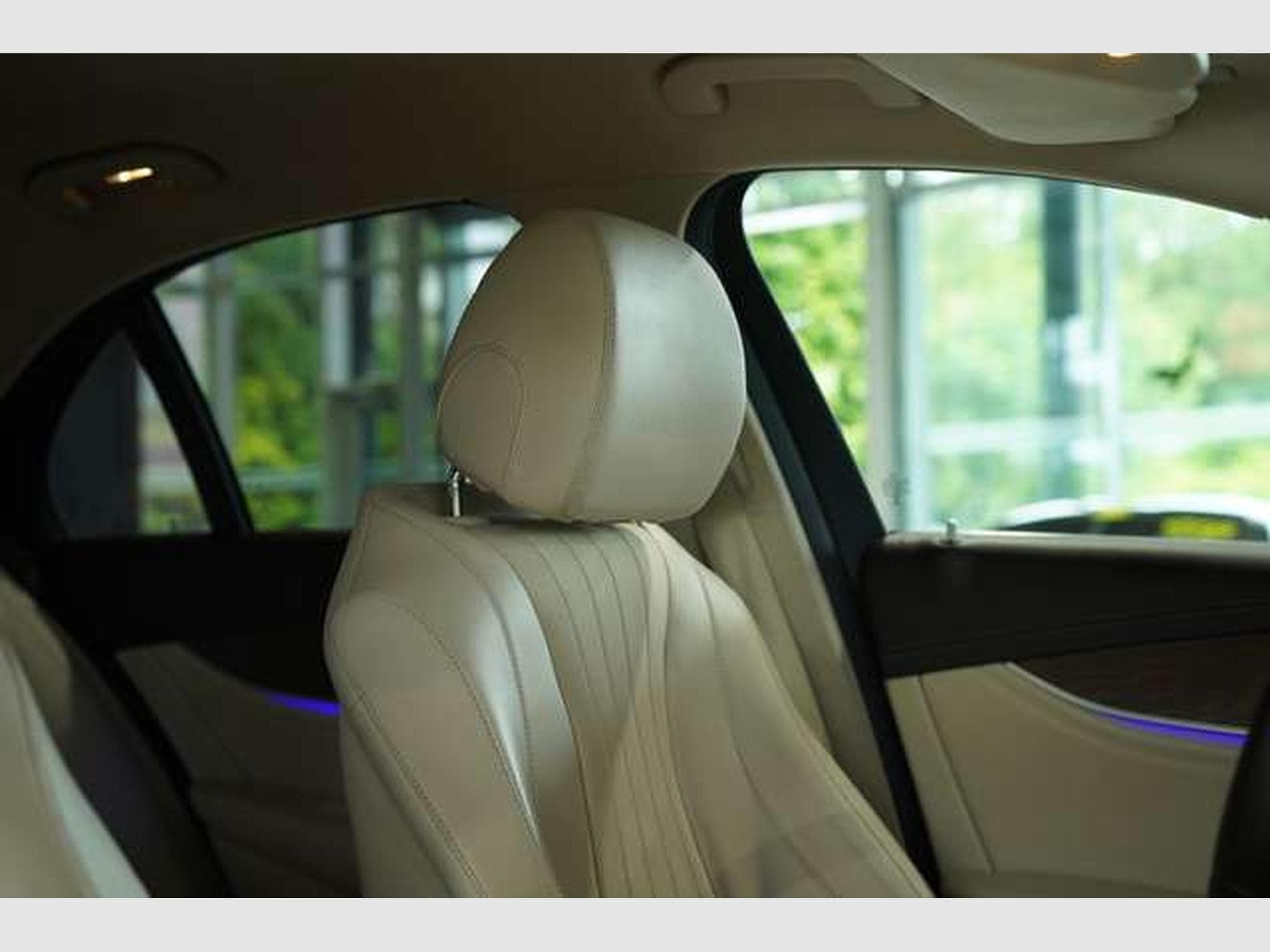 Mercedes E 220 d Limousine 9G Exclusive *19 *AHK *Kam (2016) - Photo 19