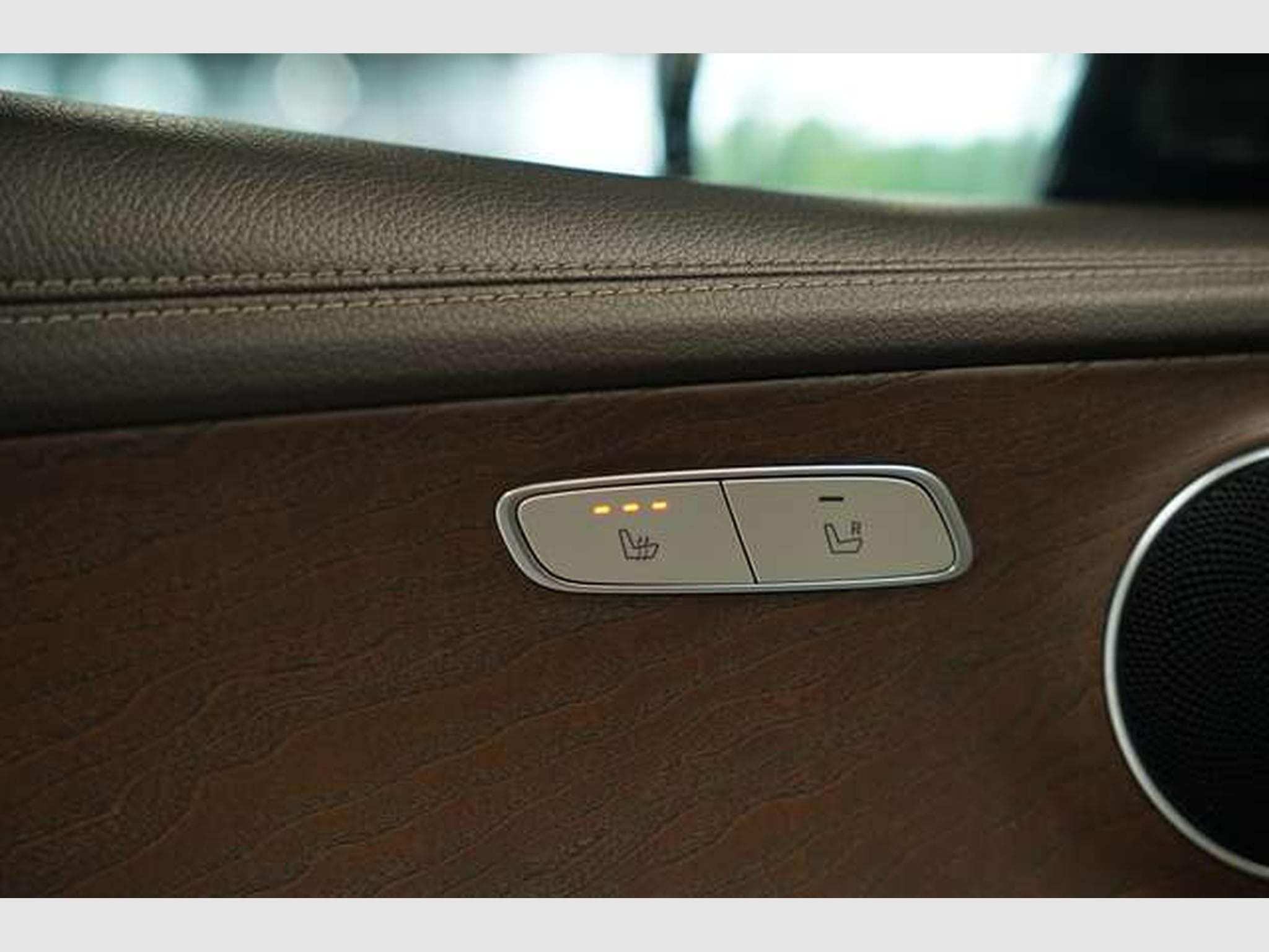 Mercedes E 220 d Limousine 9G Exclusive *19 *AHK *Kam (2016) - Photo 24