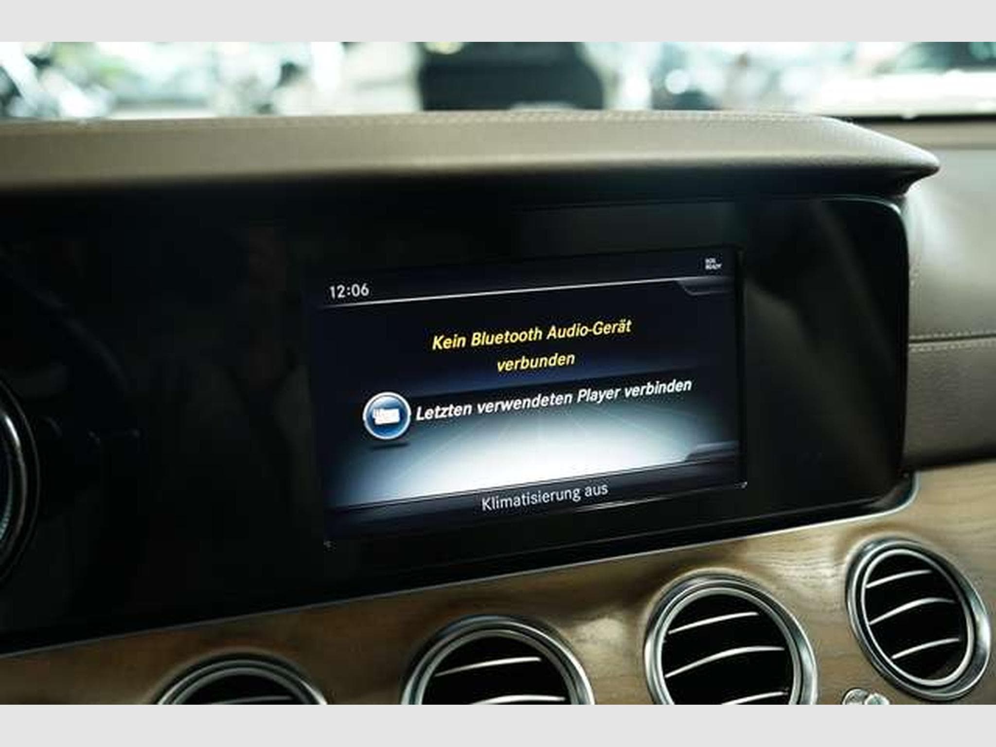Mercedes E 220 d Limousine 9G Exclusive *19 *AHK *Kam (2016) - Photo 32