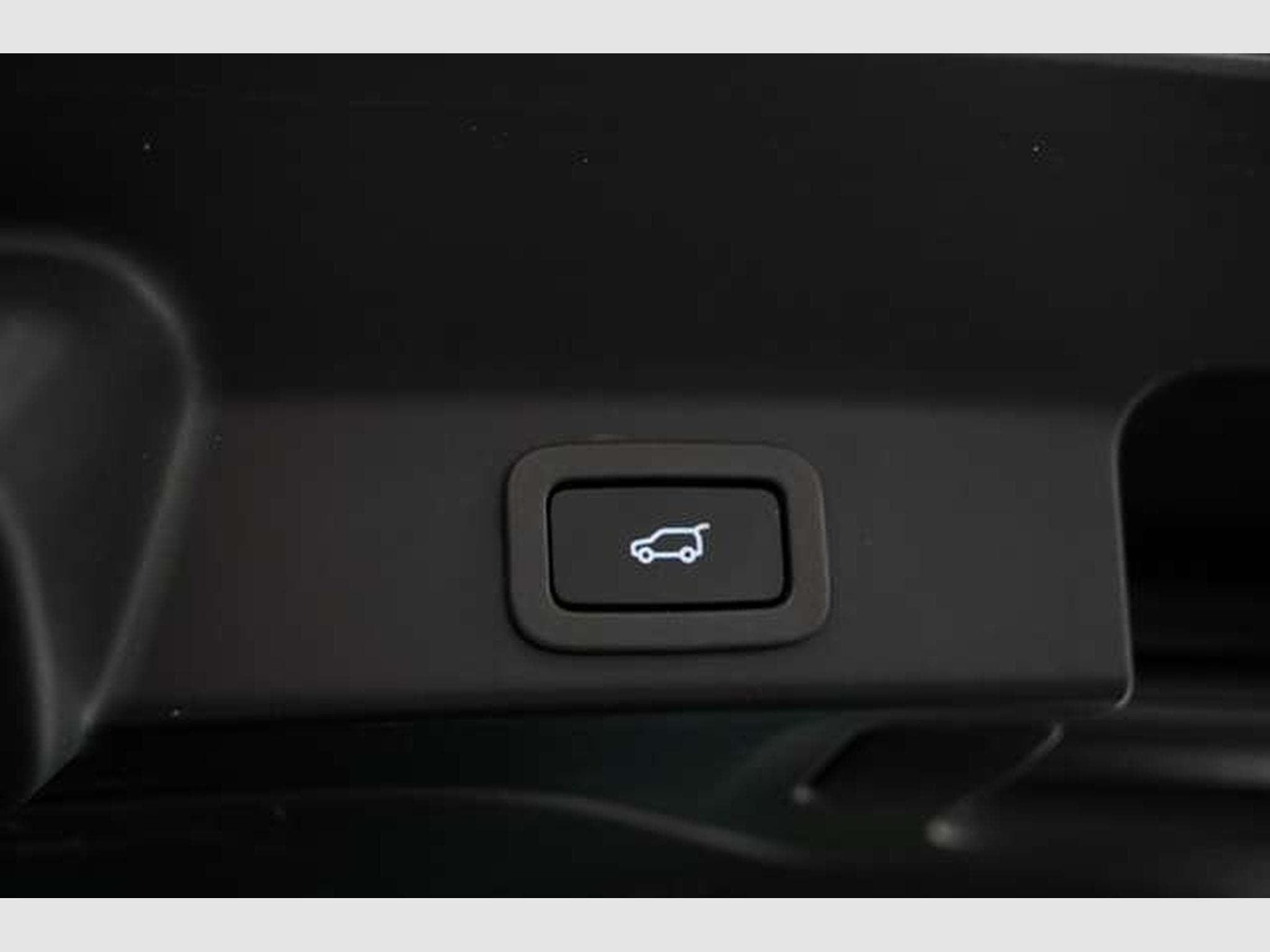 Jaguar F-Pace Prestige AWD *Pano *20Zoll *Navi (2017) - Photo 25