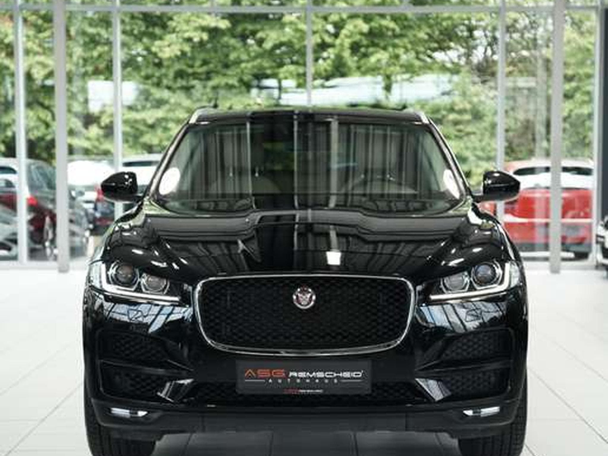 Jaguar F-Pace Prestige AWD *Pano *20Zoll *Navi (2017) - Photo 4