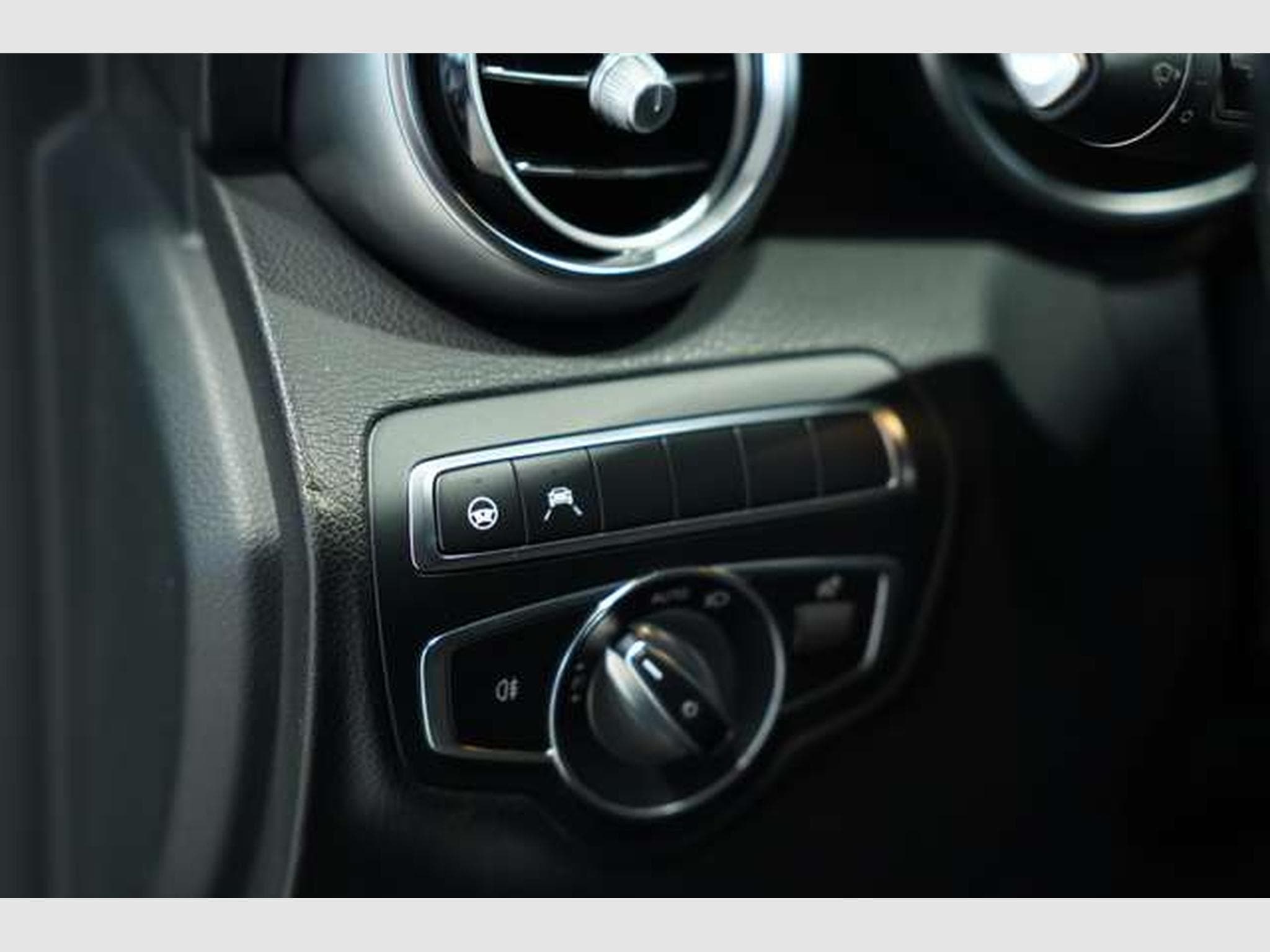 Mercedes C 300 T de AMG Line *Digital *Pano *Night *AHK (2020) - Photo 26