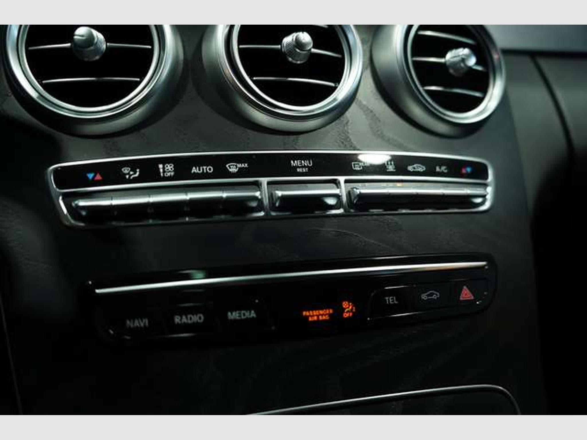 Mercedes C 300 T de AMG Line *Digital *Pano *Night *AHK (2020) - Photo 29