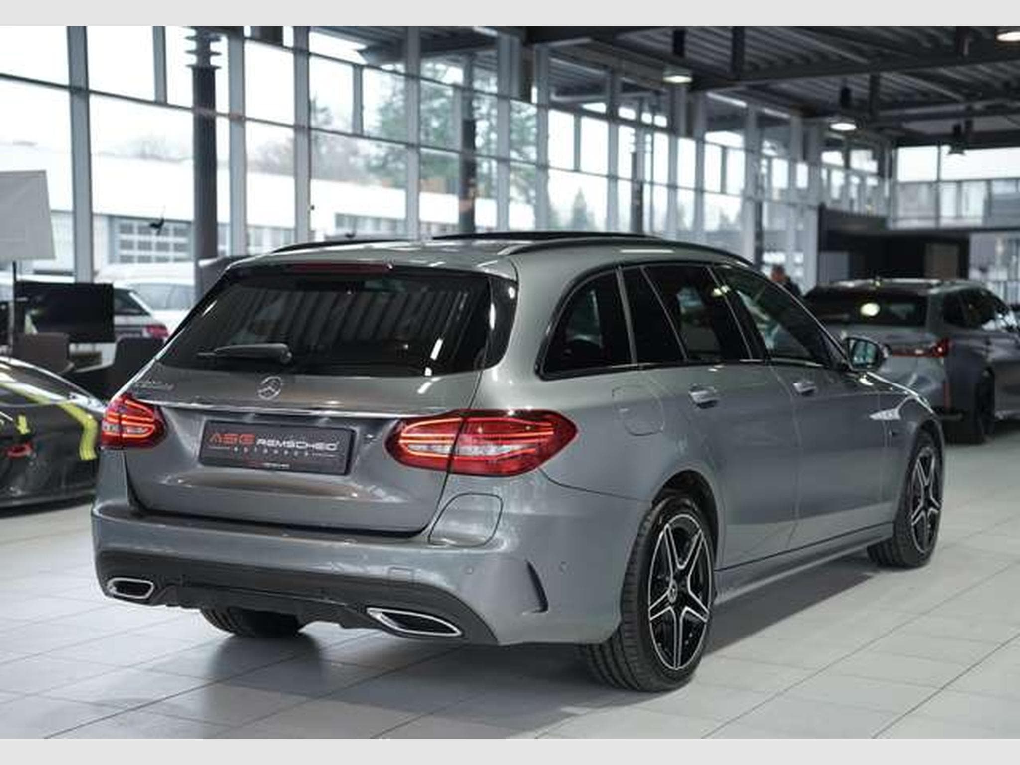 Mercedes C 300 T de AMG Line *Digital *Pano *Night *AHK (2020) - Photo 7
