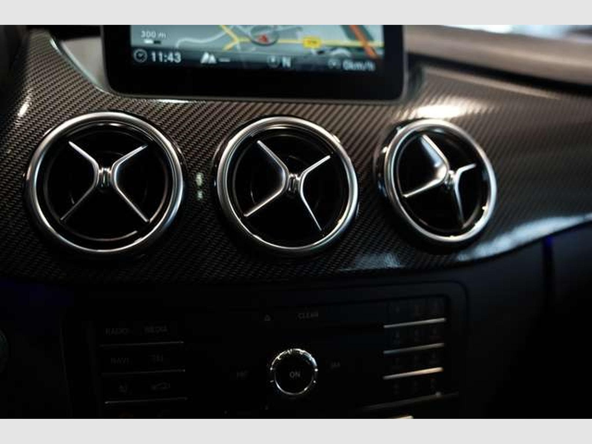 Mercedes B 220 4M AMG Line 1.Hand *Pano *Kamera *Night (2018) - Photo 30
