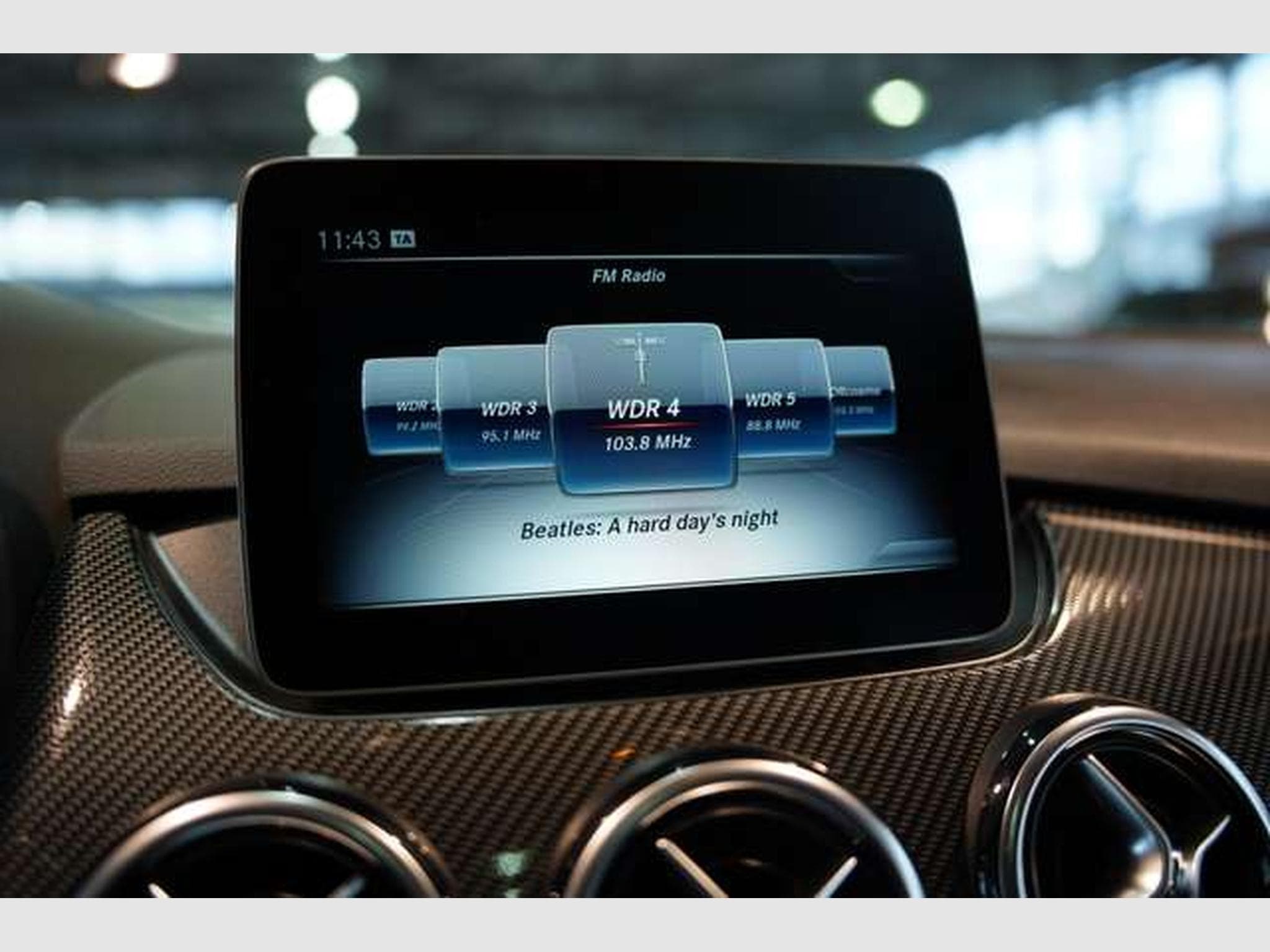 Mercedes B 220 4M AMG Line 1.Hand *Pano *Kamera *Night (2018) - Photo 33