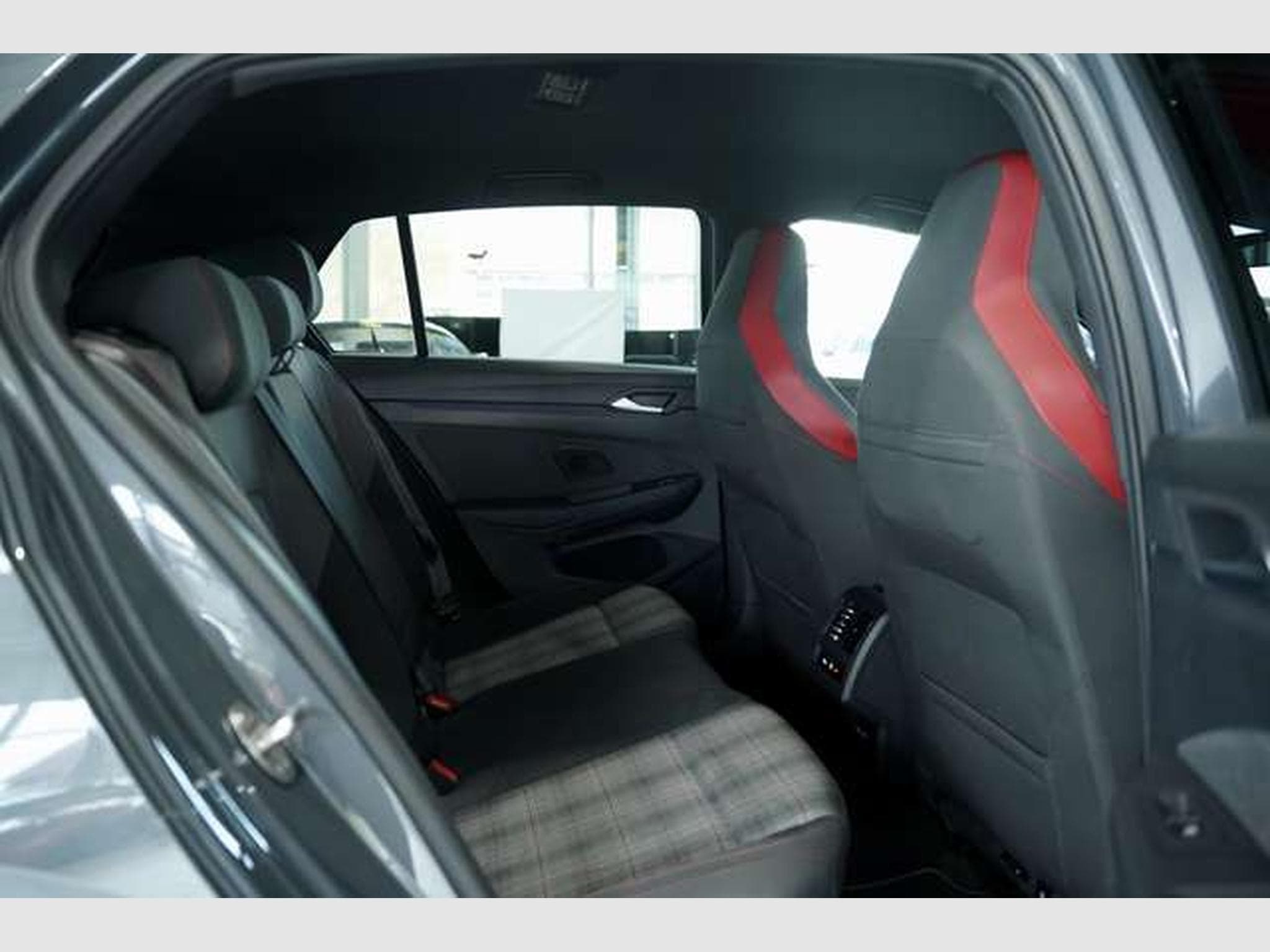 VW Golf GTI DSG *2.Hand *H-K *DCC *Kam *Matrix IQ * (2022) - Photo 9
