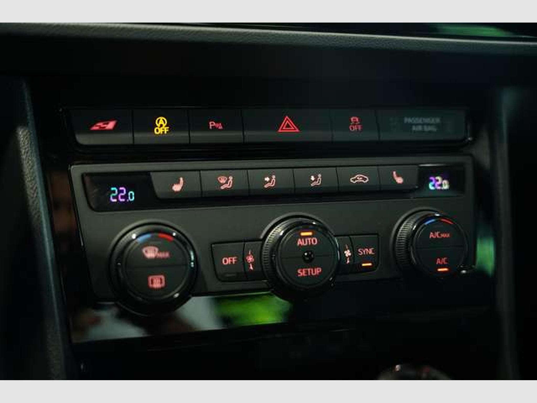 SEAT Leon Cupra 2.0 TSI 290 DSG *Kamera *Leder *SHZ (2019) - Photo 25