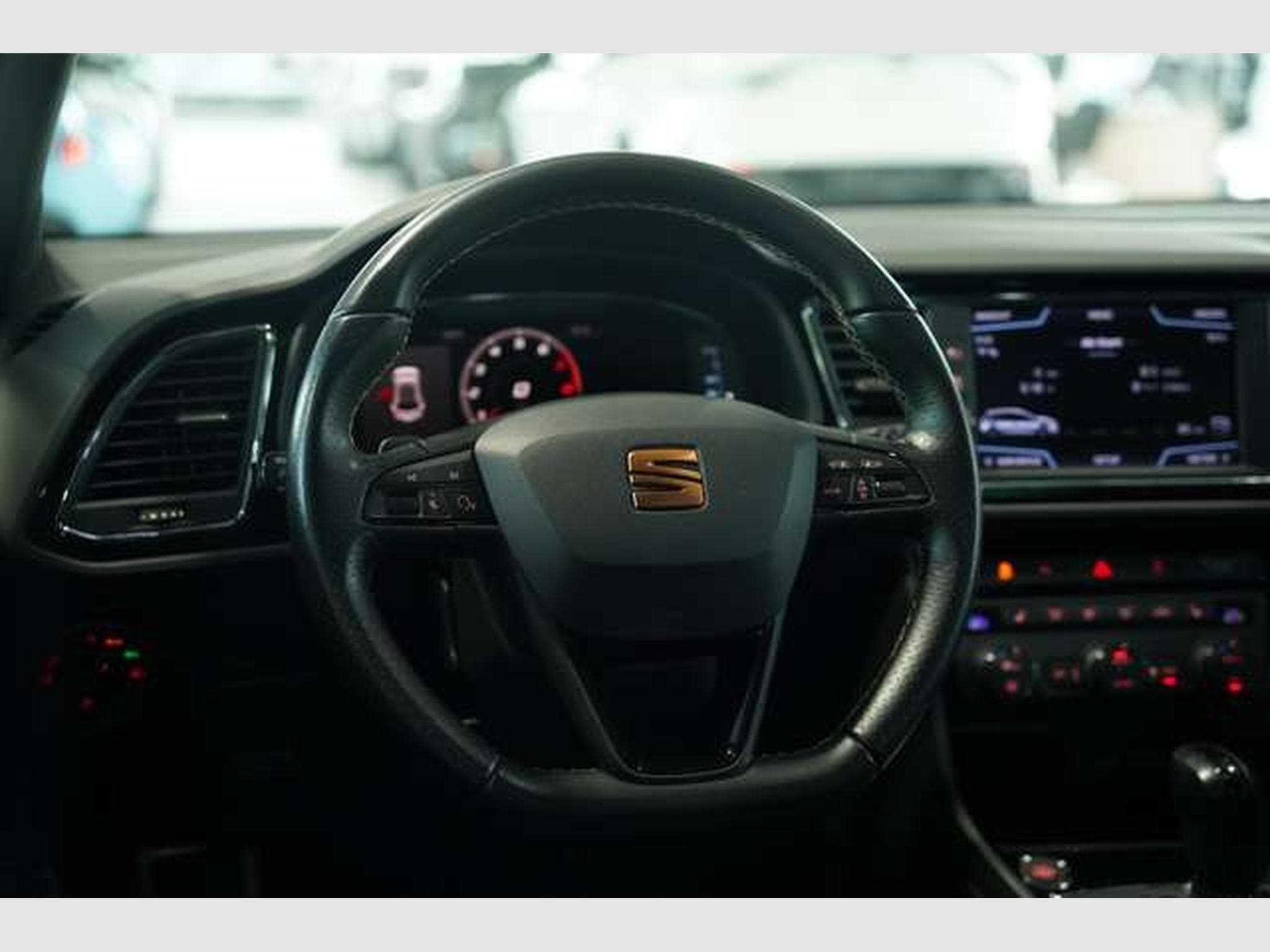 SEAT Leon Cupra 2.0 TSI 290 DSG *Kamera *Leder *SHZ (2019) - Photo 37