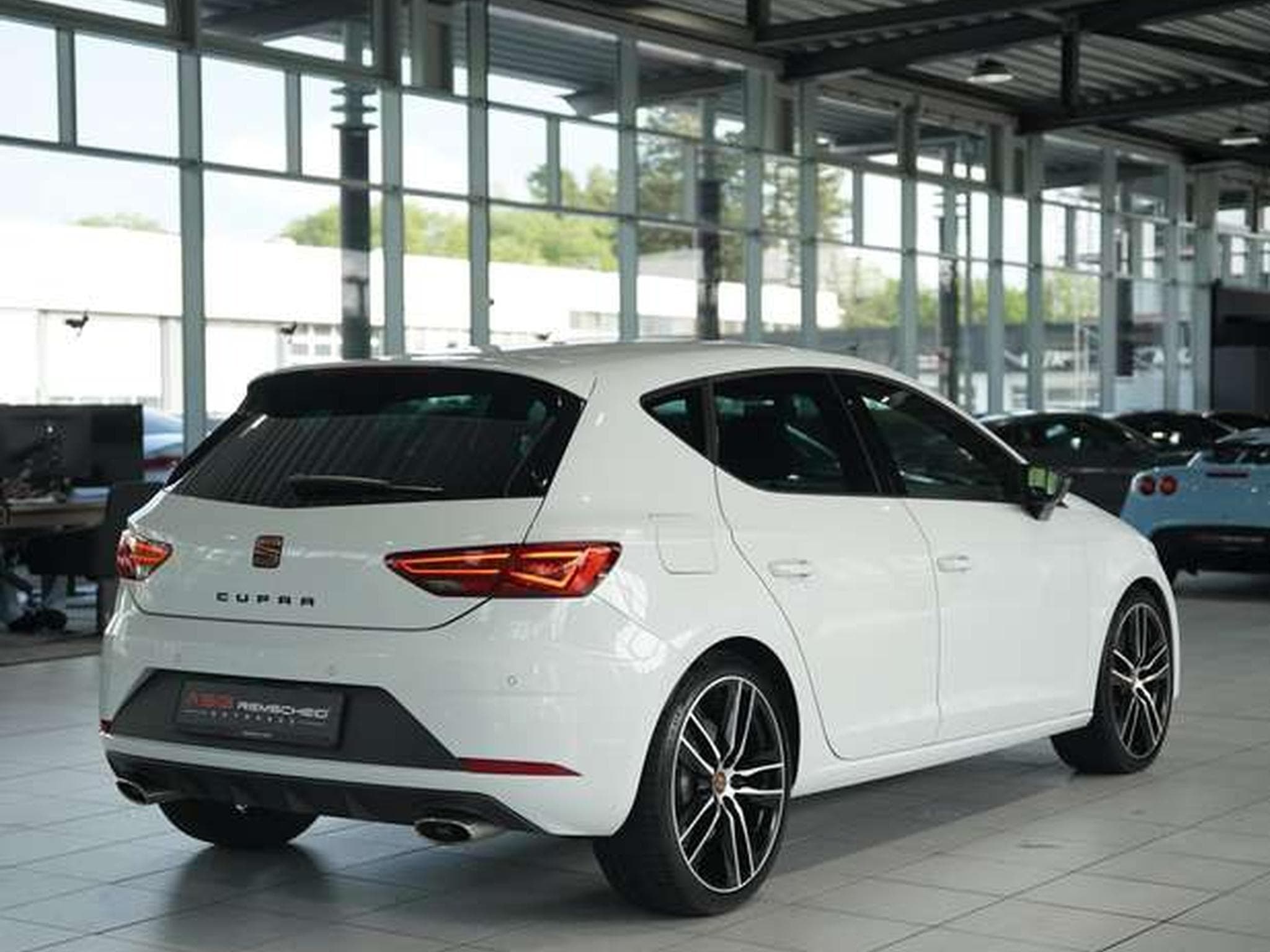 SEAT Leon Cupra 2.0 TSI 290 DSG *Kamera *Leder *SHZ (2019) - Photo 7