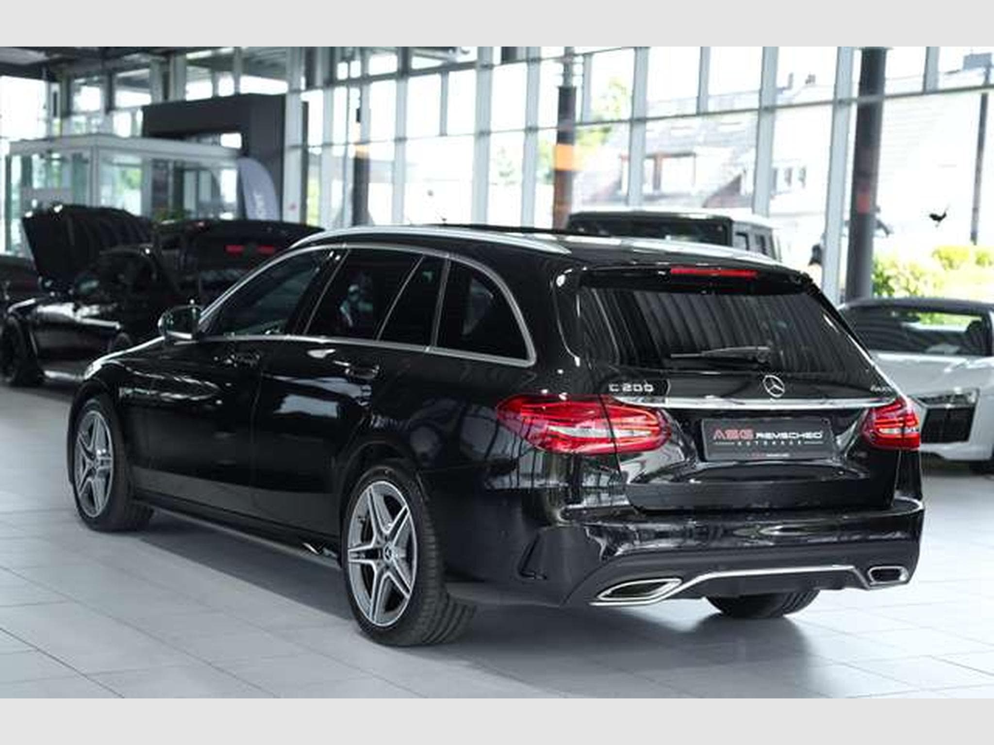 Mercedes C 200 T 4M AMG Line 2.H *BURM *Pano *Ambiente (2018) - Photo 13