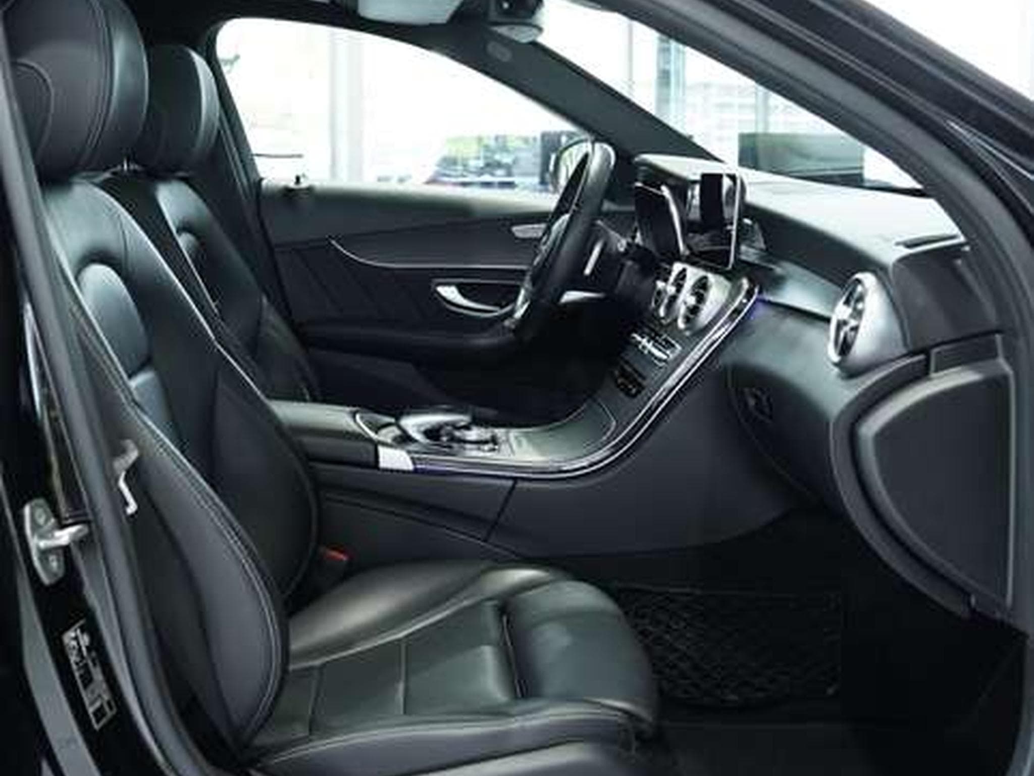 Mercedes C 200 T 4M AMG Line 2.H *BURM *Pano *Ambiente (2018) - Photo 15