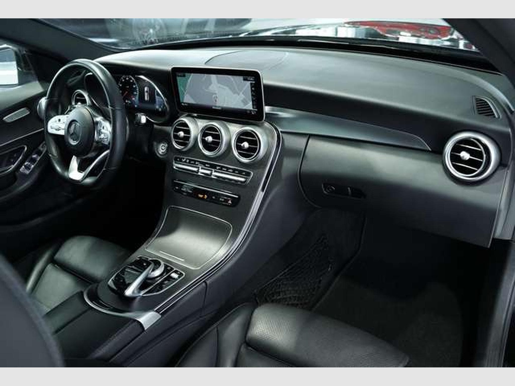 Mercedes C 200 T 4M AMG Line 2.H *BURM *Pano *Ambiente (2018) - Photo 17