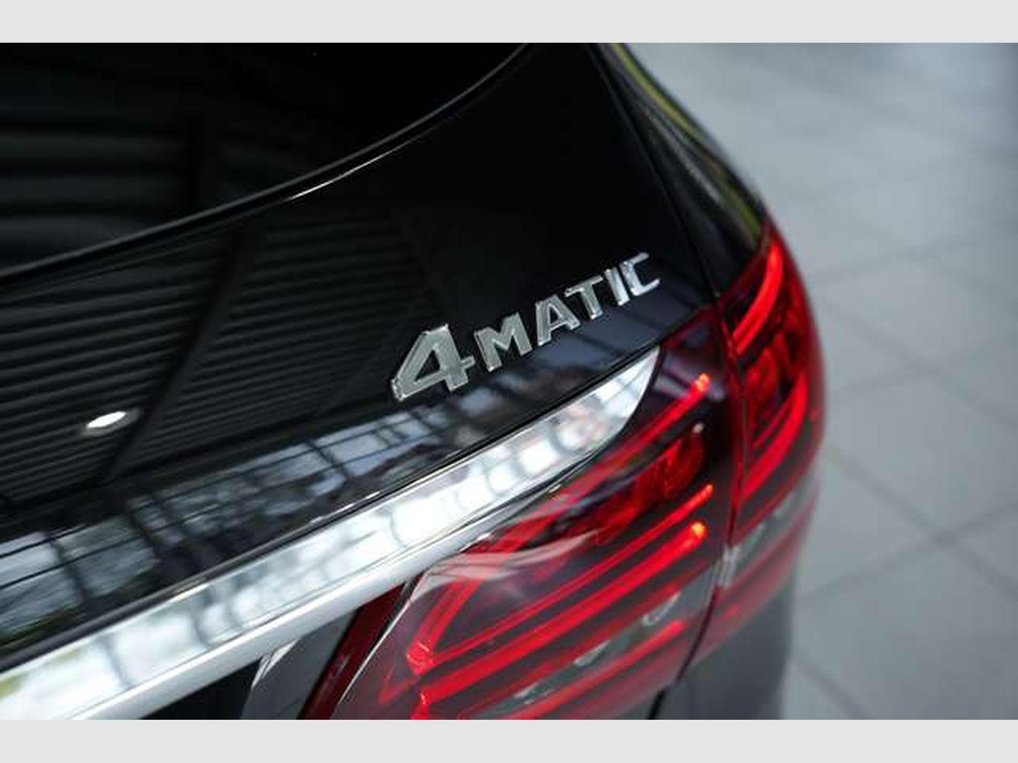 Mercedes C 200 T 4M AMG Line 2.H *BURM *Pano *Ambiente (2018) - Photo 25